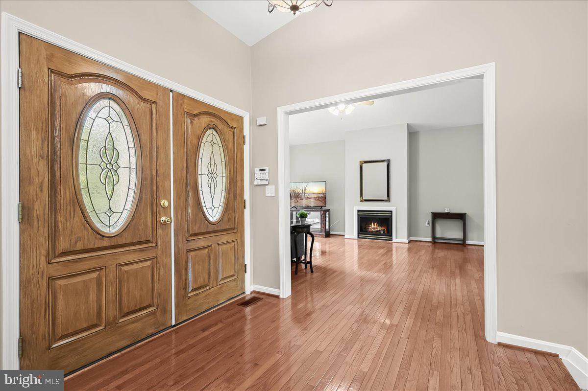 MERRYWOOD MANOR - Residential