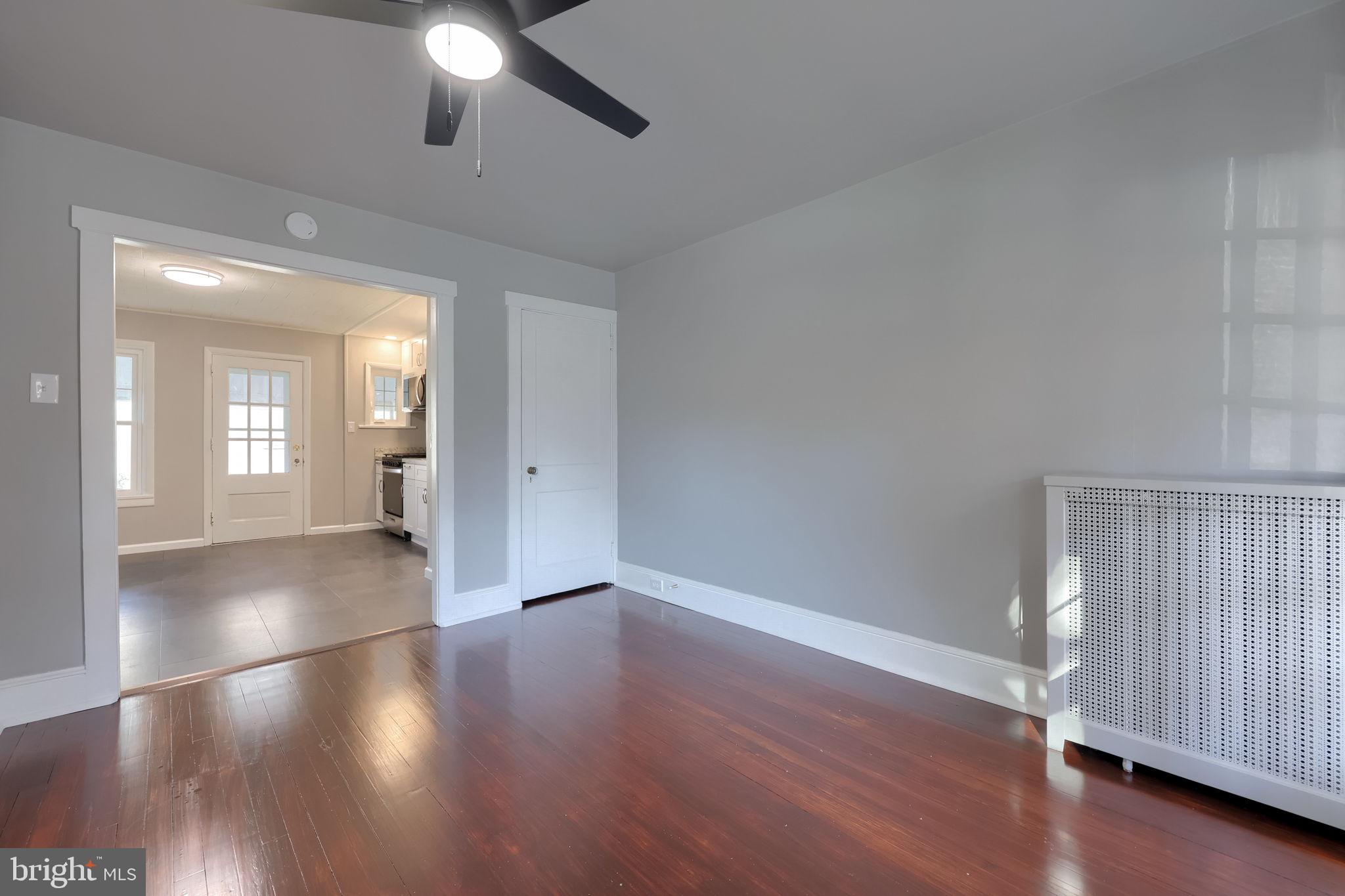 609 LEHIGH AVENUE