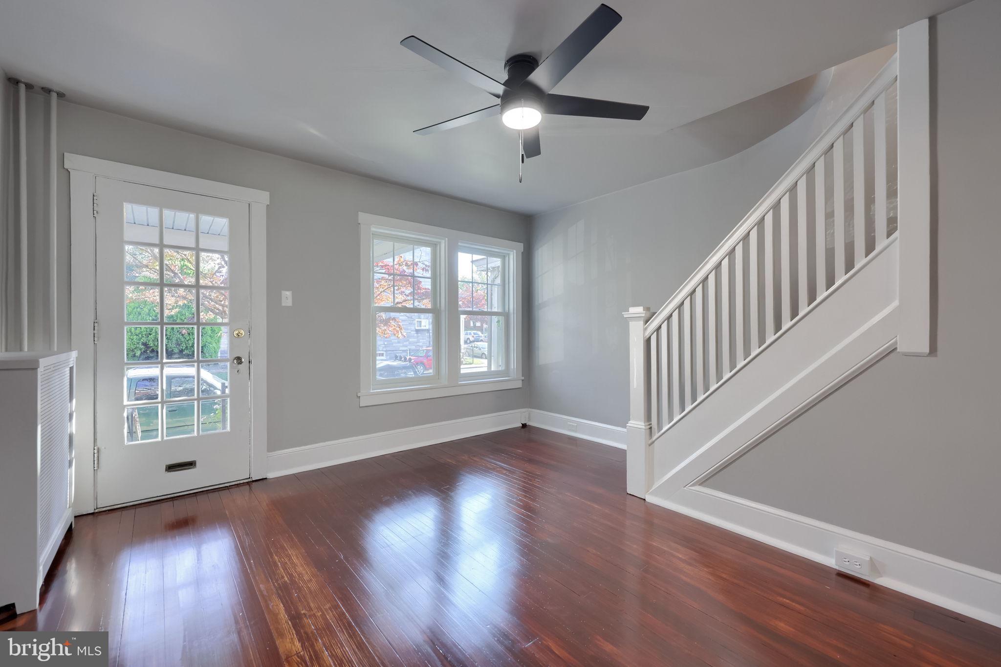 609 LEHIGH AVENUE