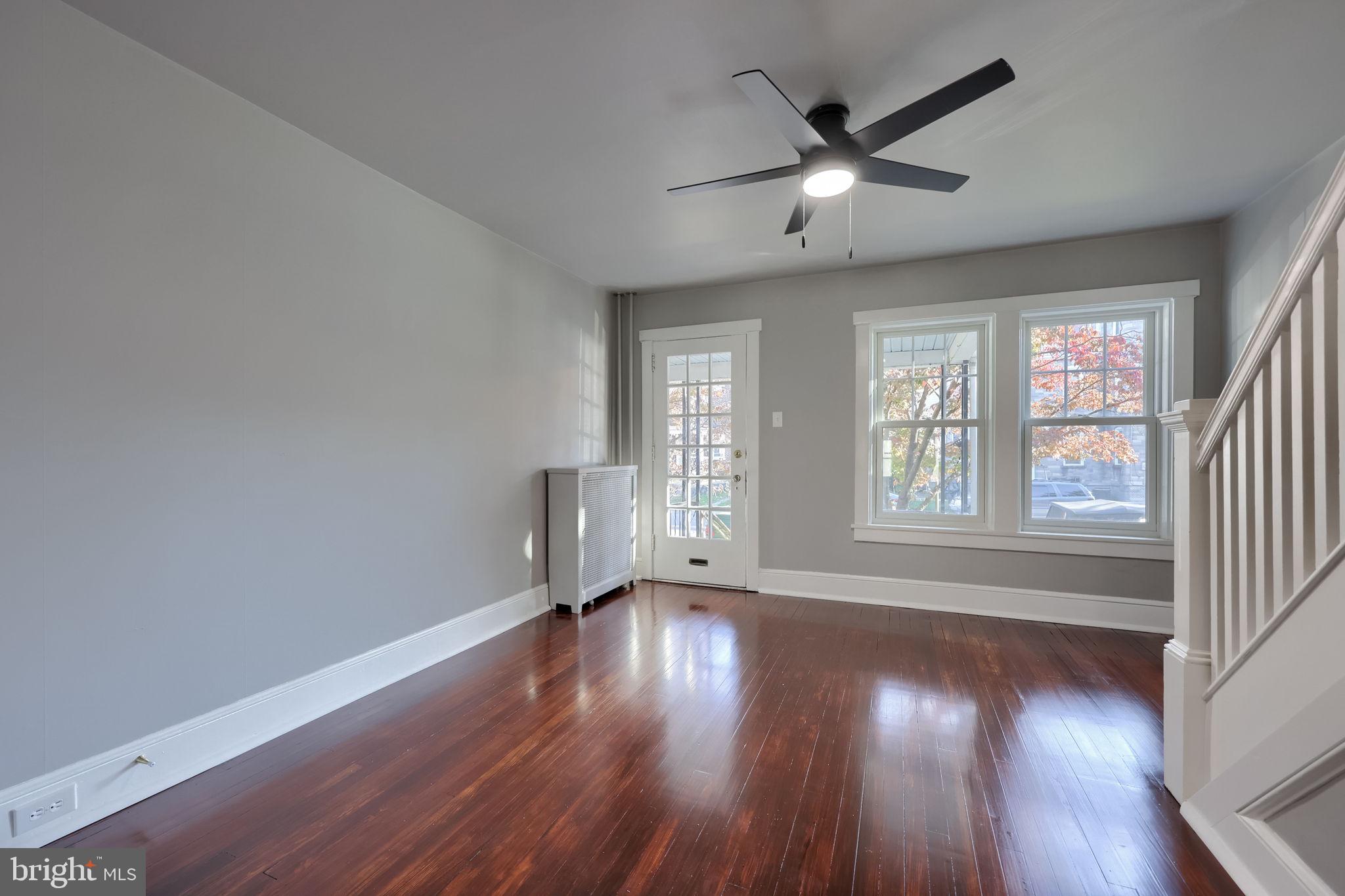 609 LEHIGH AVENUE