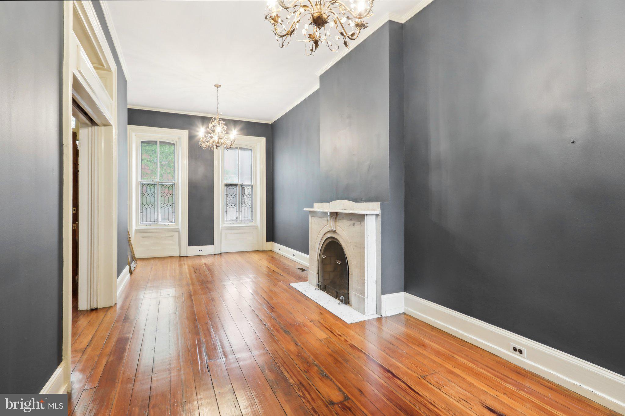 402 S 22ND STREET