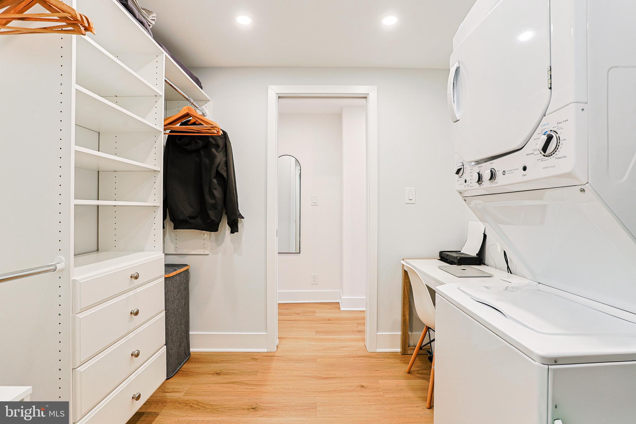 FAIRMOUNT - Residential Lease