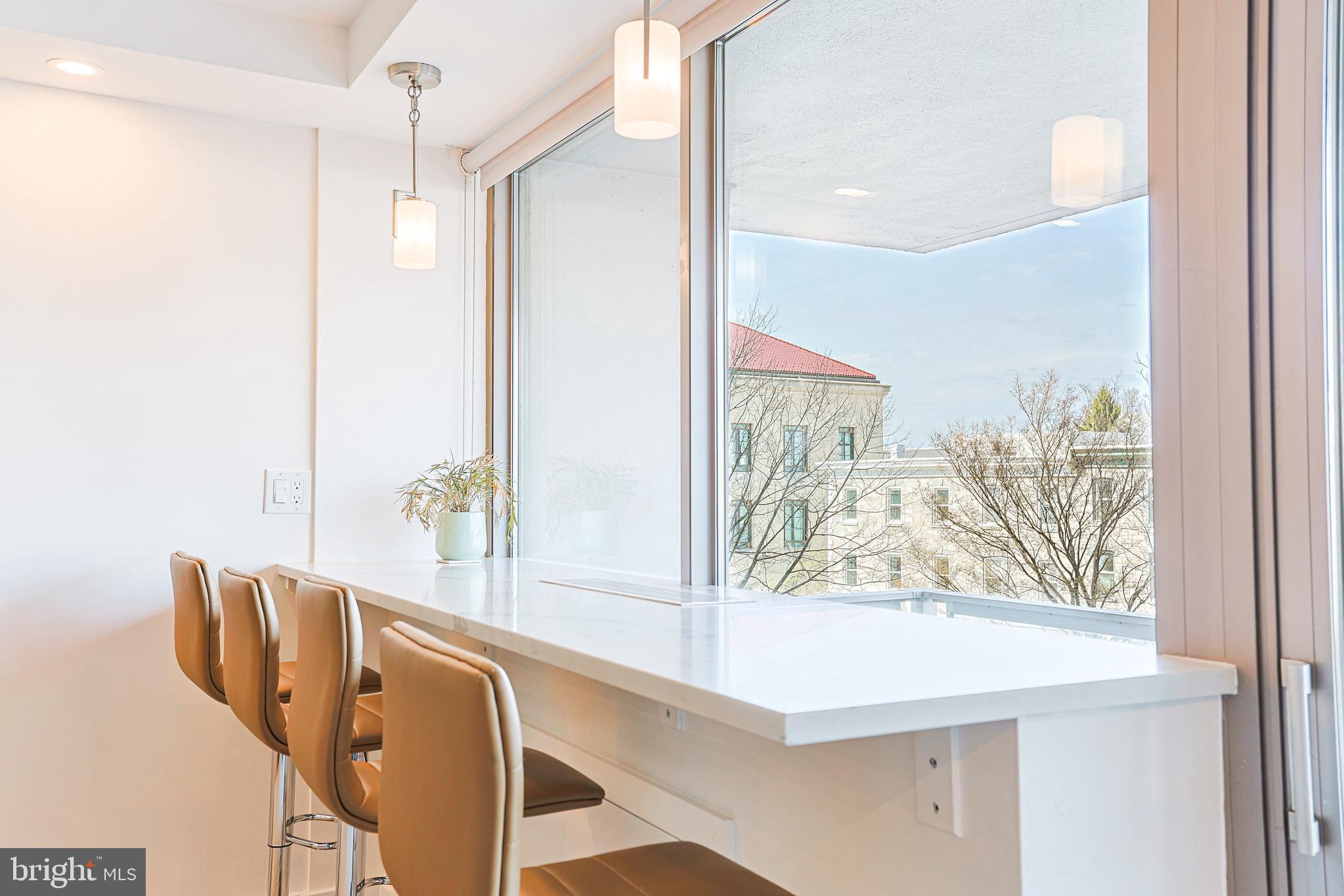 FAIRMOUNT - Residential Lease