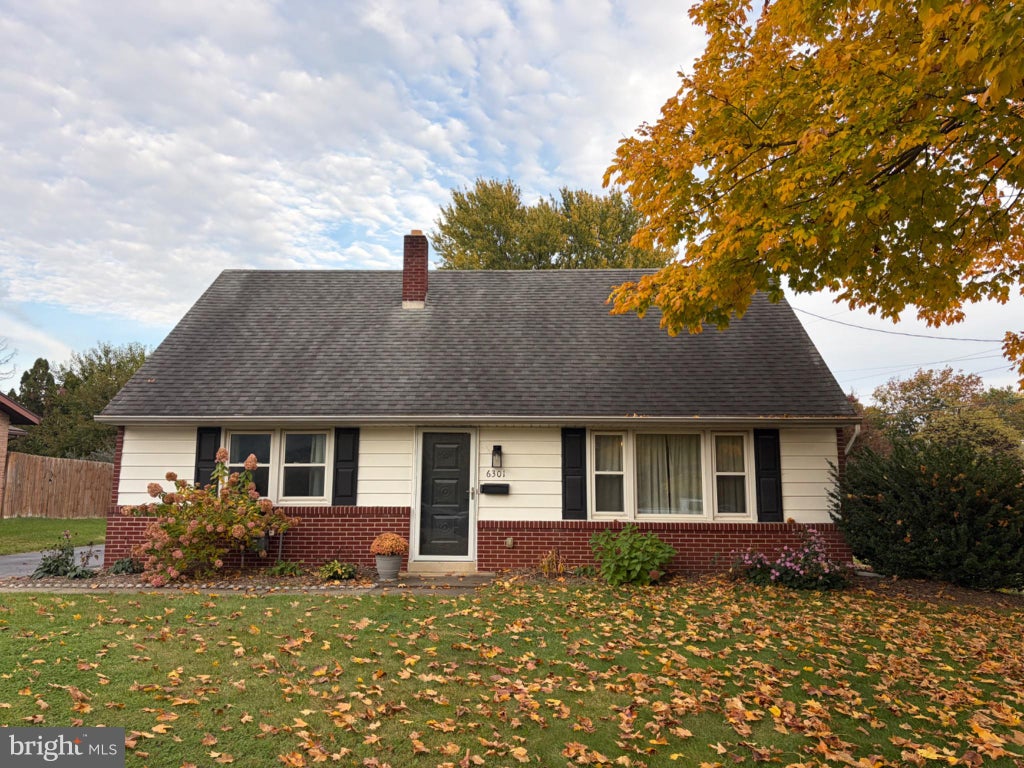 Photo of 6301 Jackson Drive, EAST PETERSBURG, PA 17520 (MLS # PALA2098028)