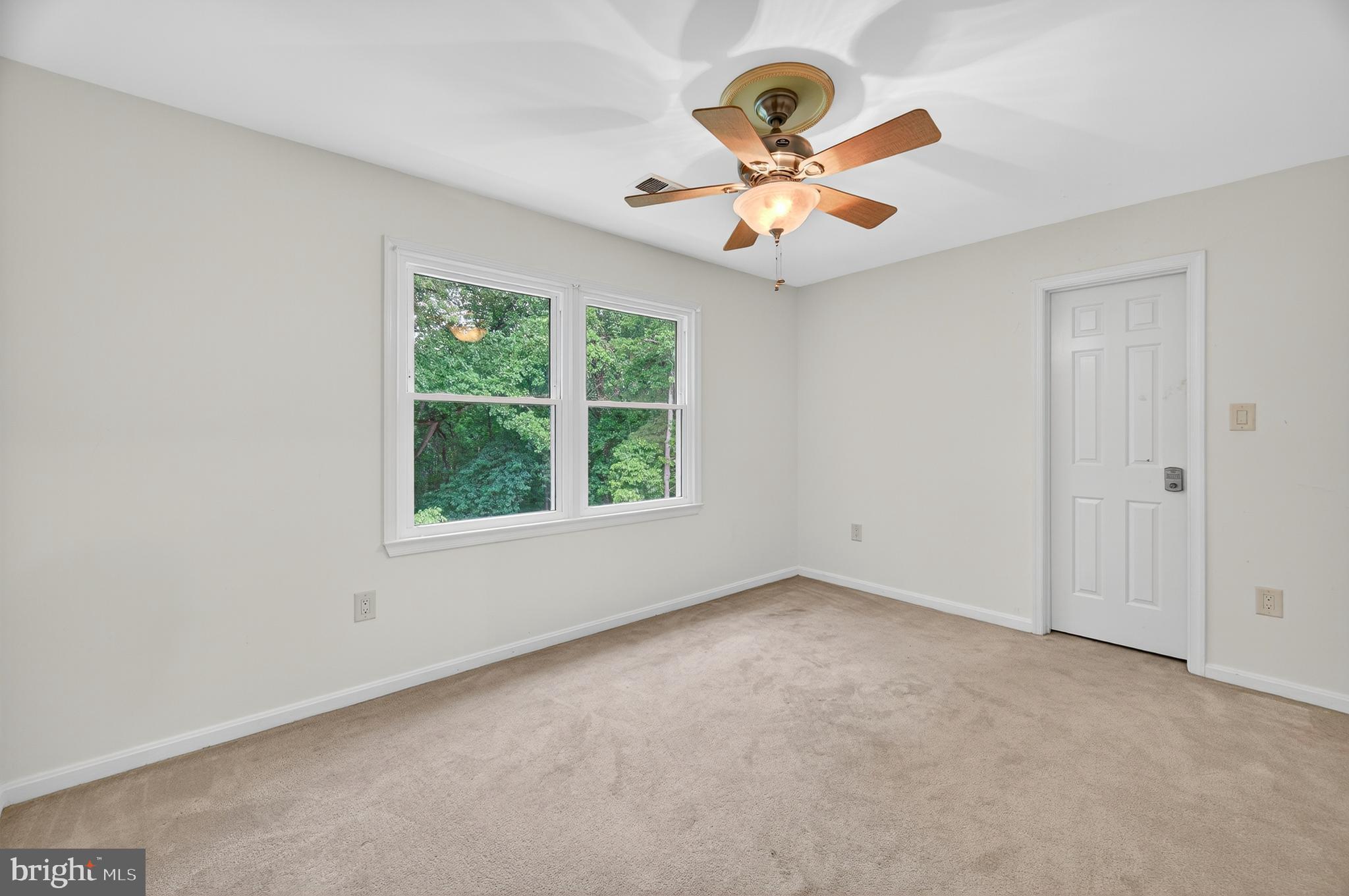 FAIRLAND - Residential Lease