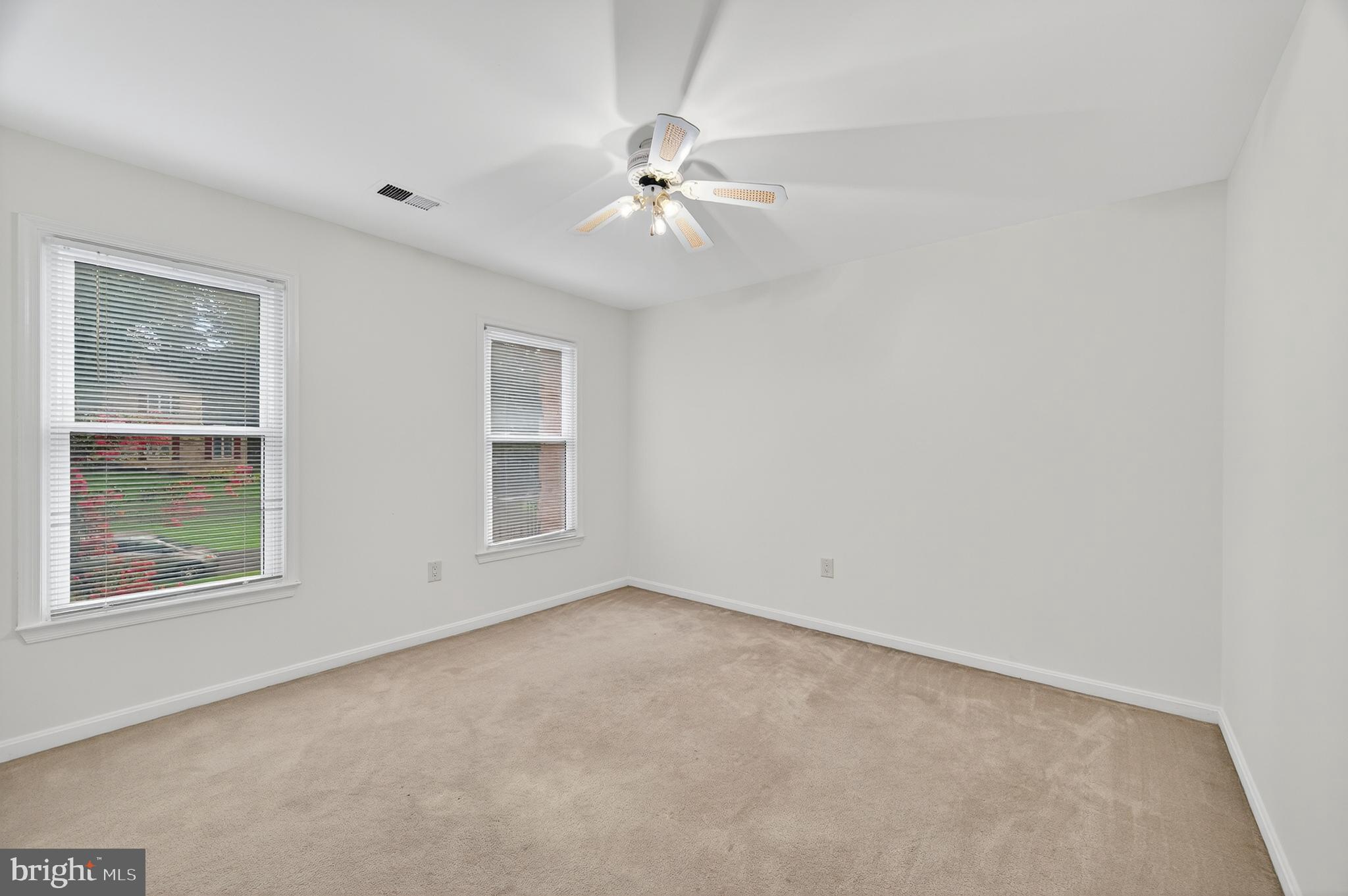 FAIRLAND - Residential Lease