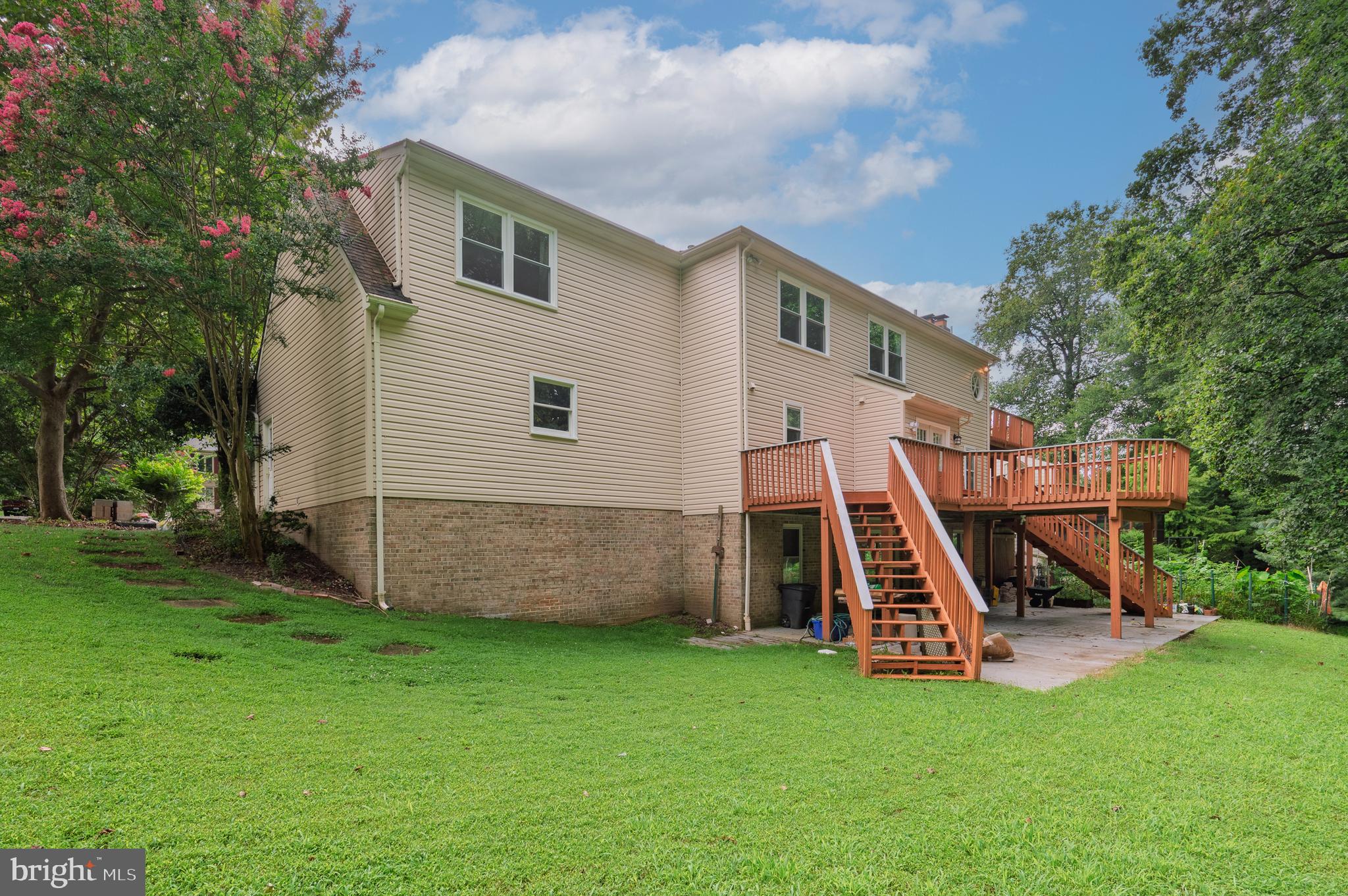 FAIRLAND - Residential Lease