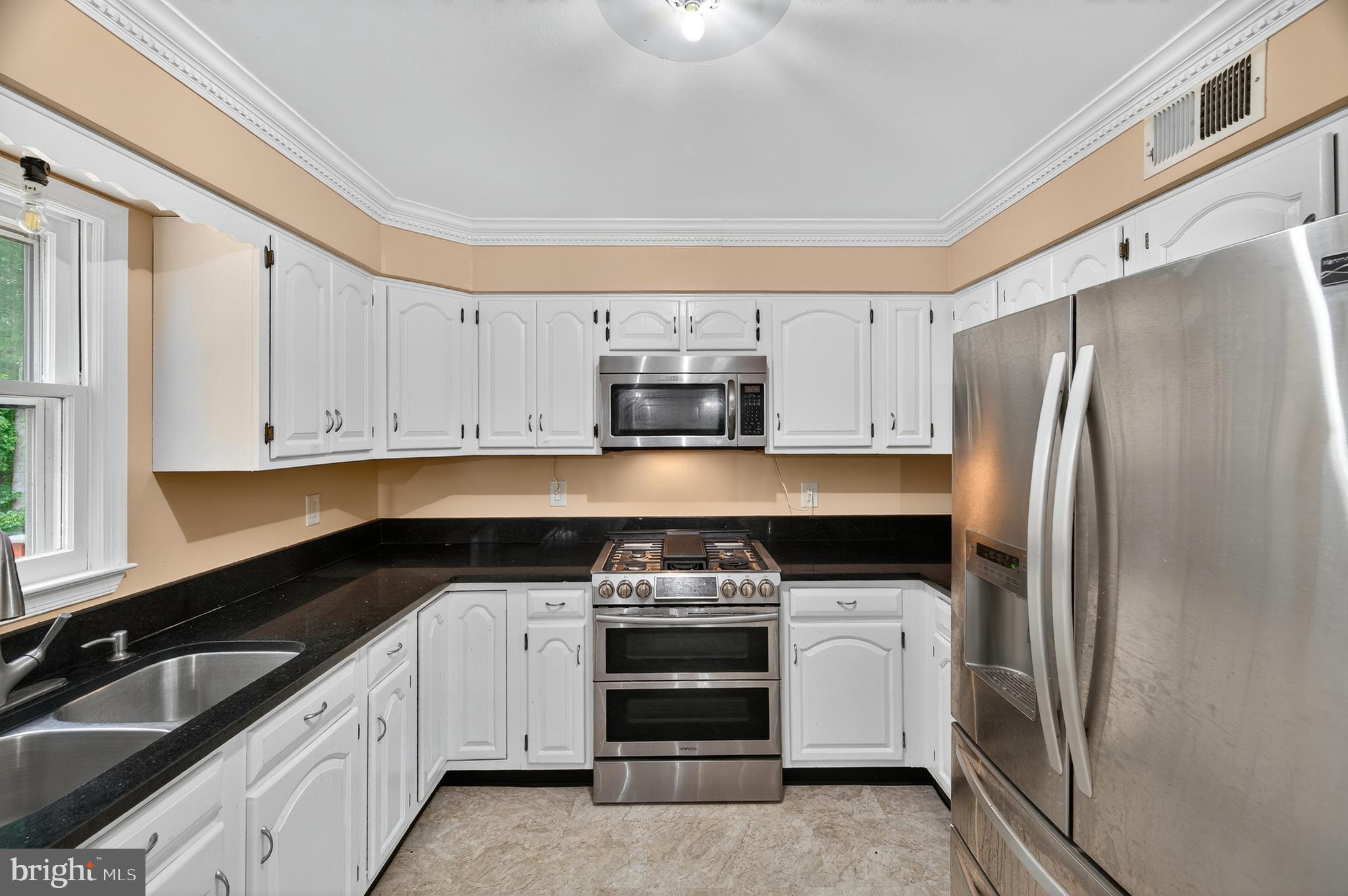 FAIRLAND - Residential Lease