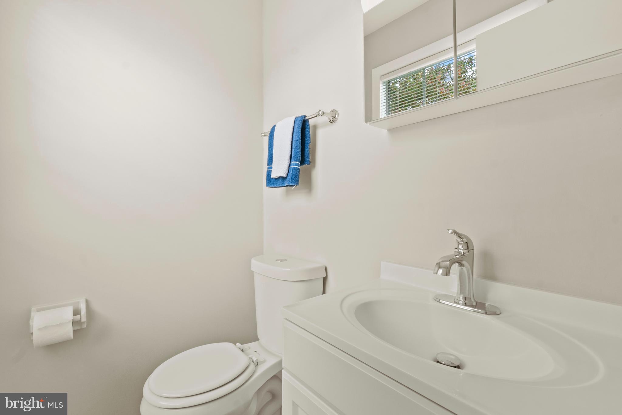 SCHOLAR WOODS - Residential