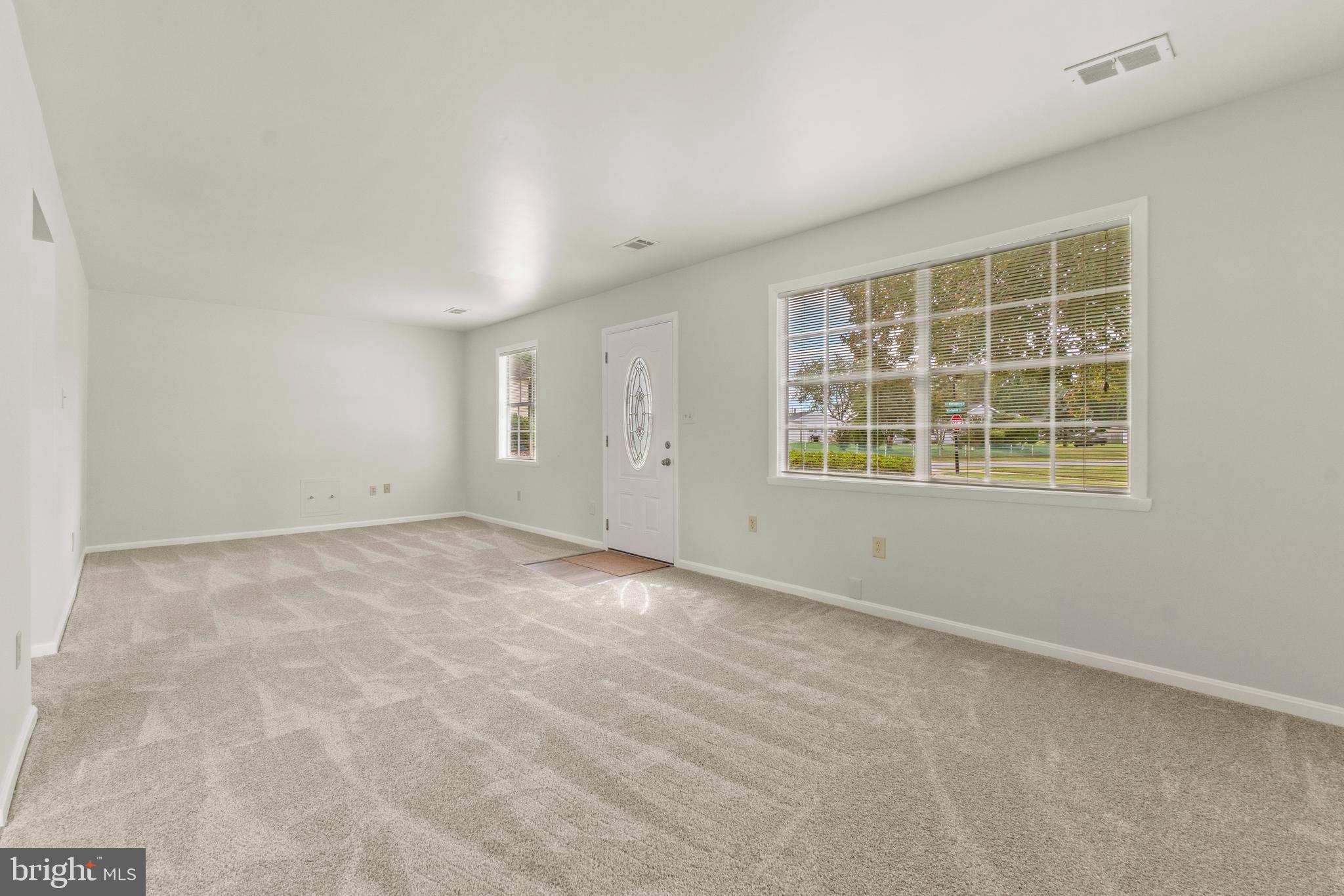 SCHOLAR WOODS - Residential