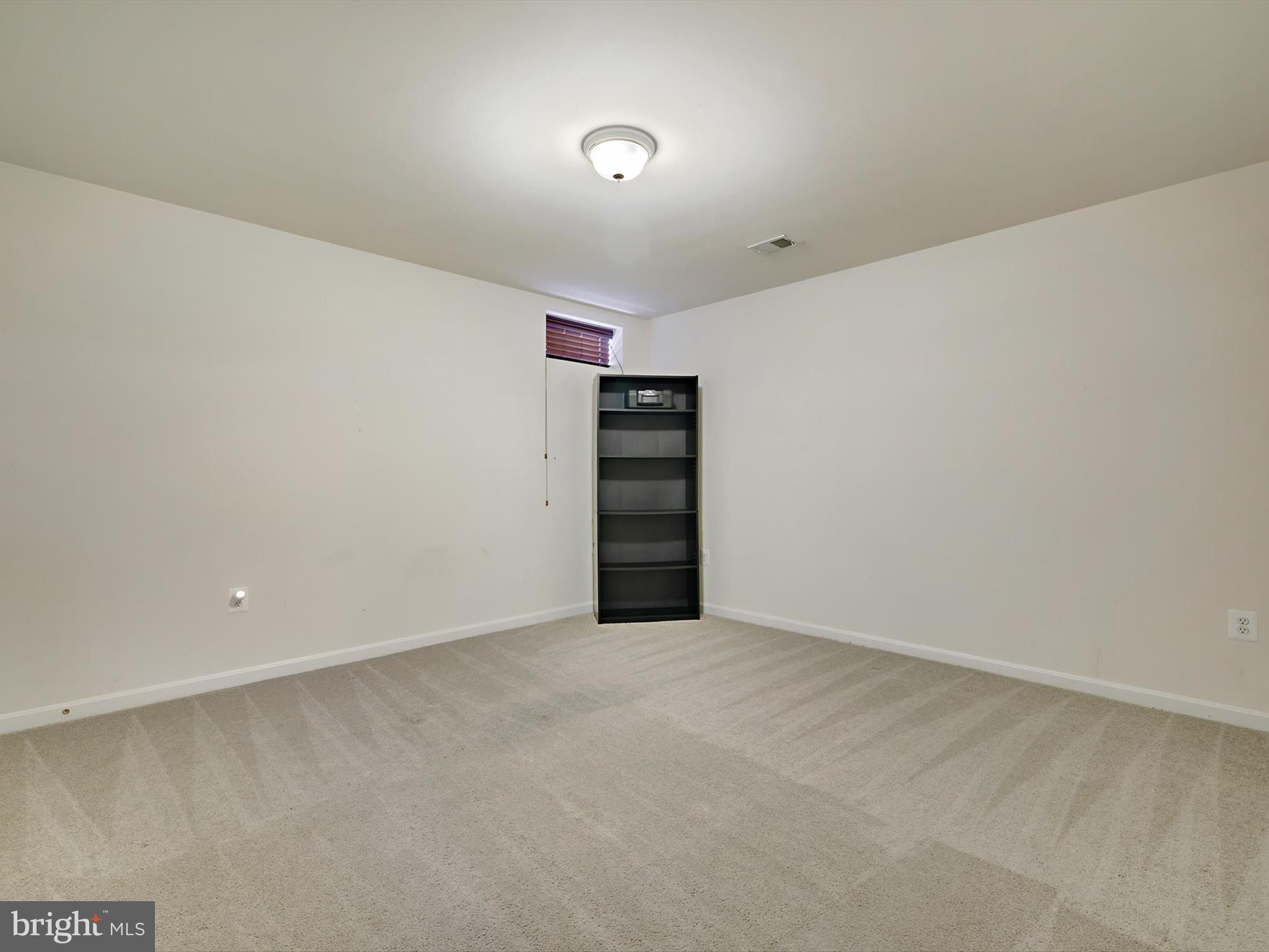 MAPLE GROVE - Residential