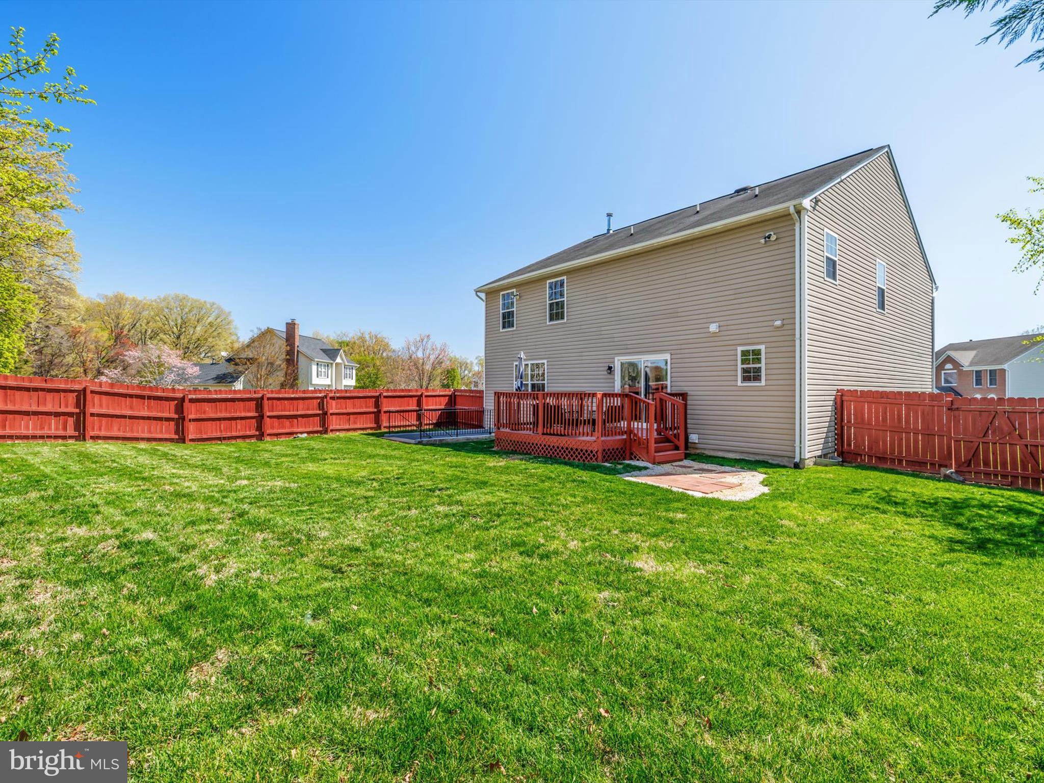 MAPLE GROVE - Residential