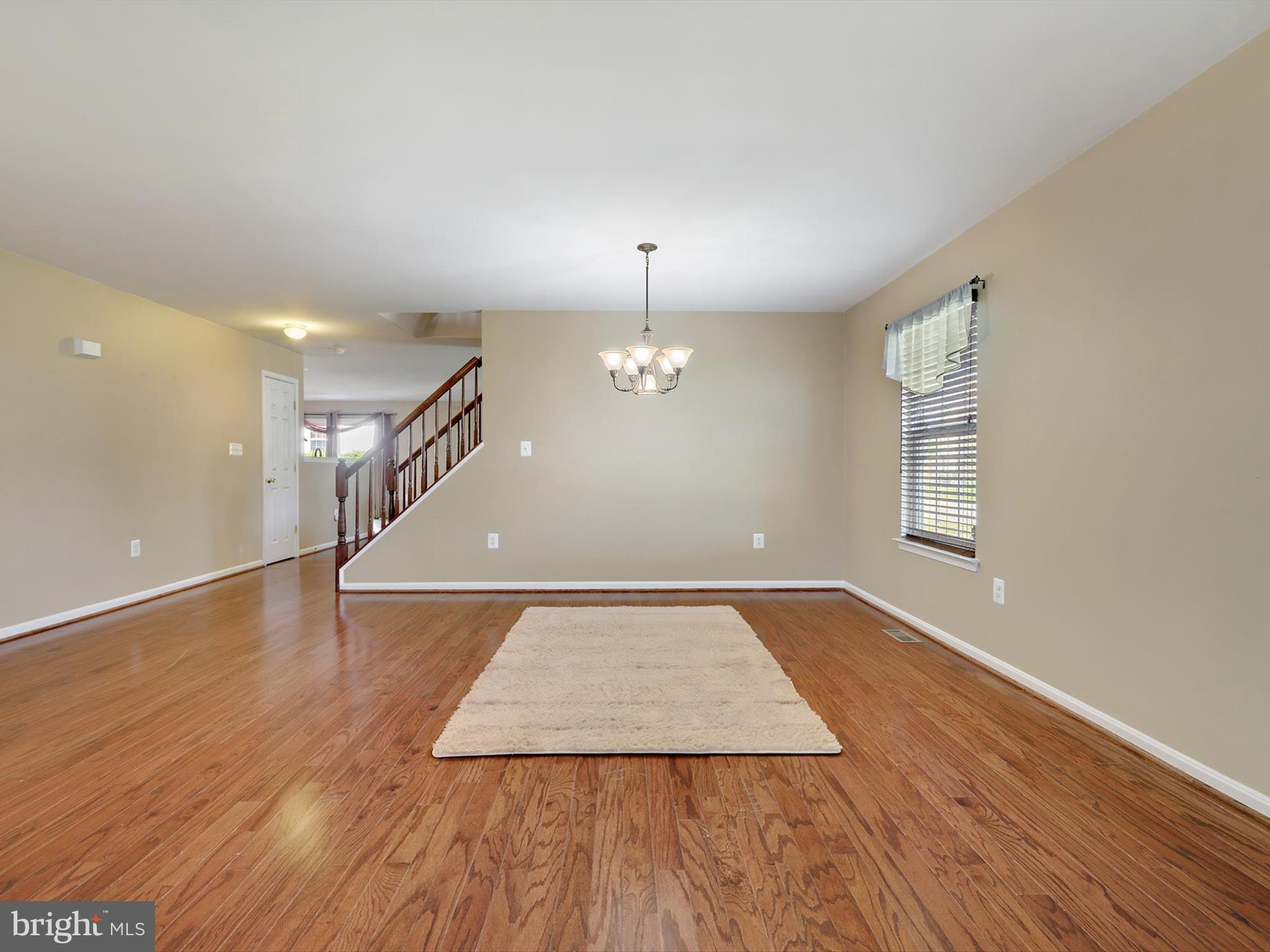 MAPLE GROVE - Residential