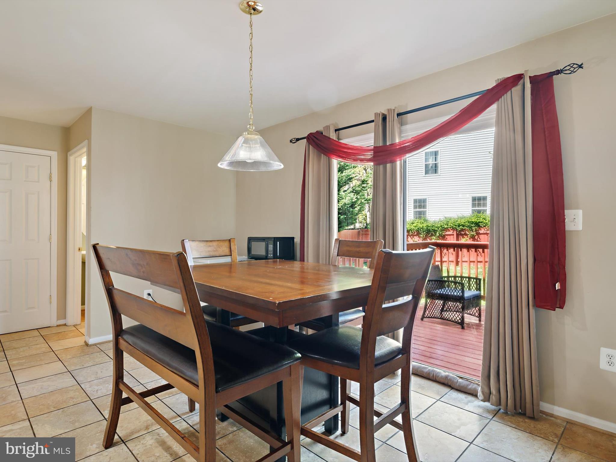 MAPLE GROVE - Residential