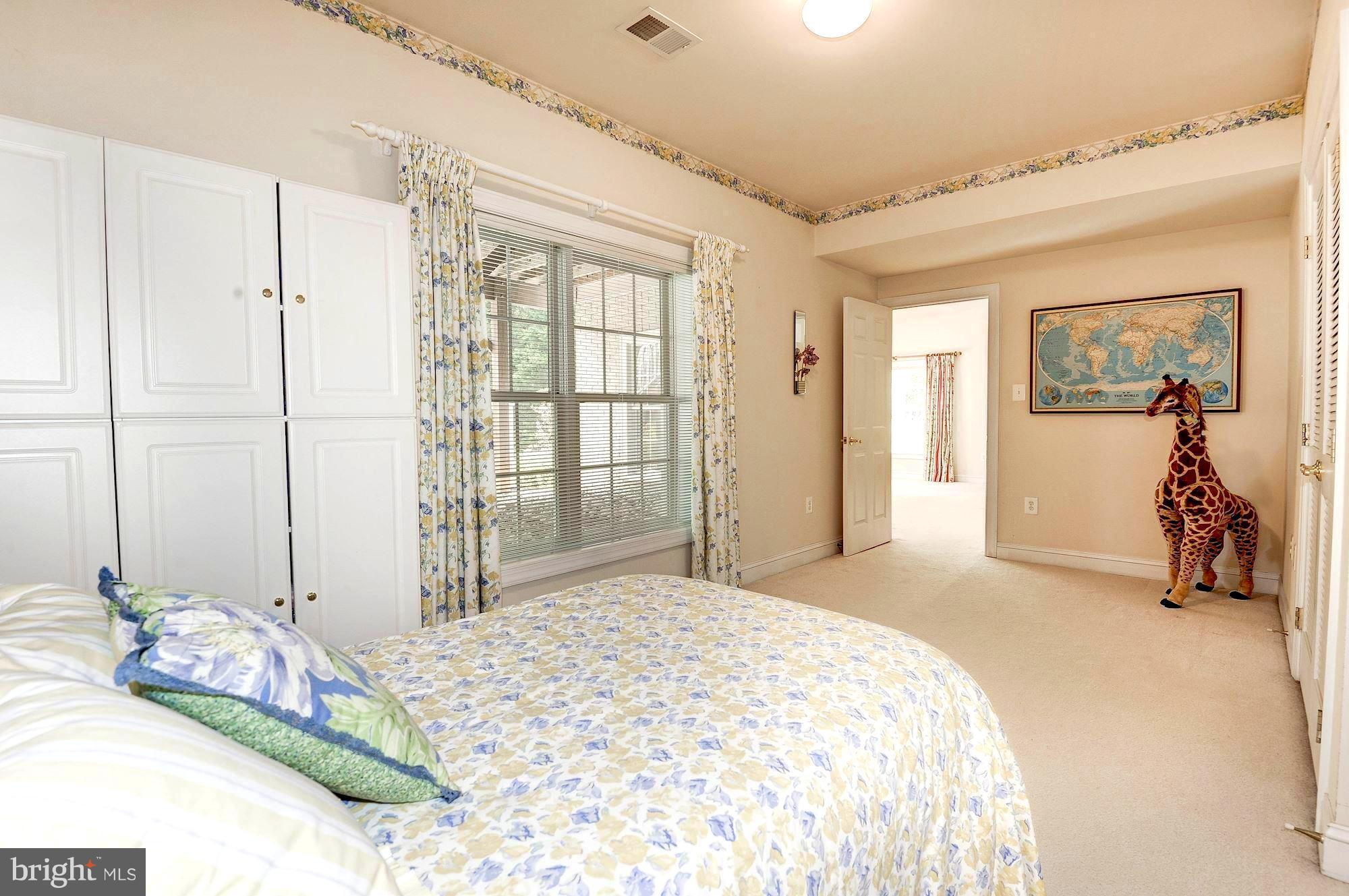 INGLESIDE - Residential