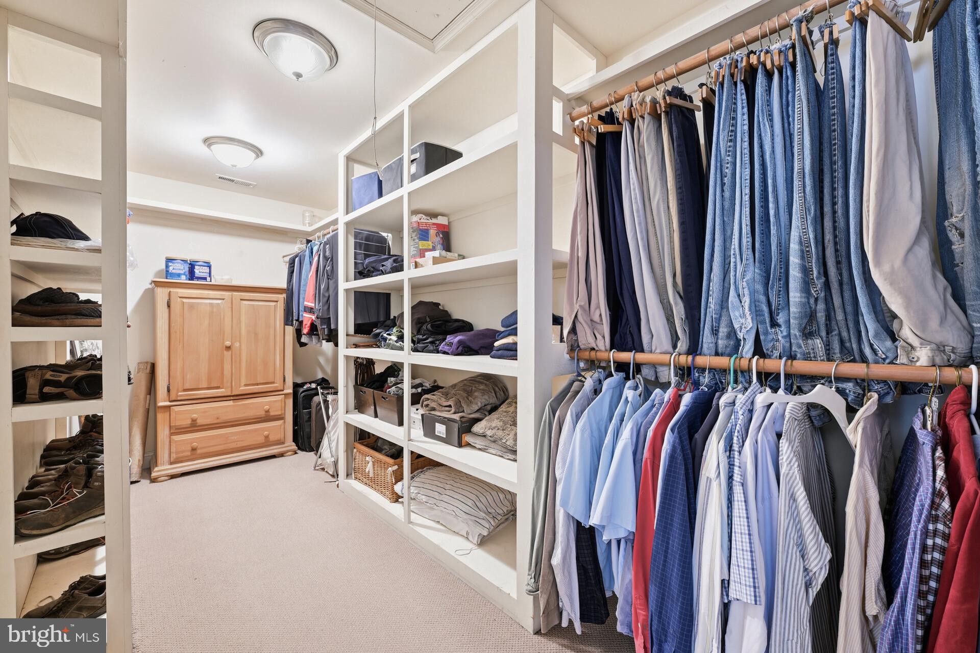 NON AVAILABLE - Residential