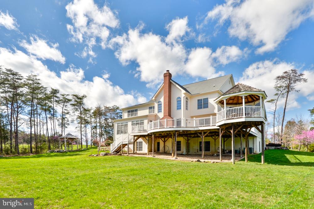 THE WOODS AT BULL RUN - Residential