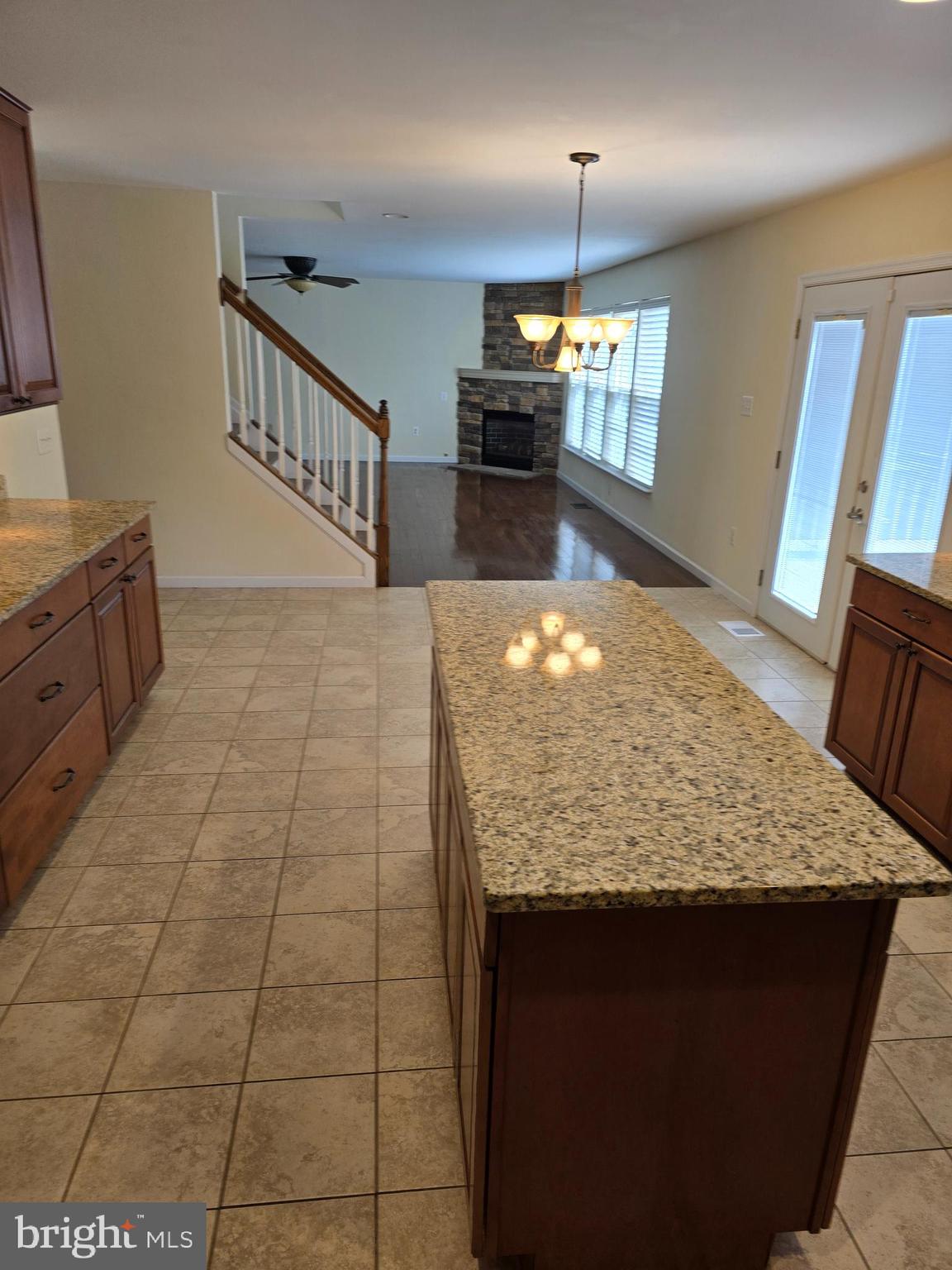 ENGLAND RUN NORTH - Residential Lease