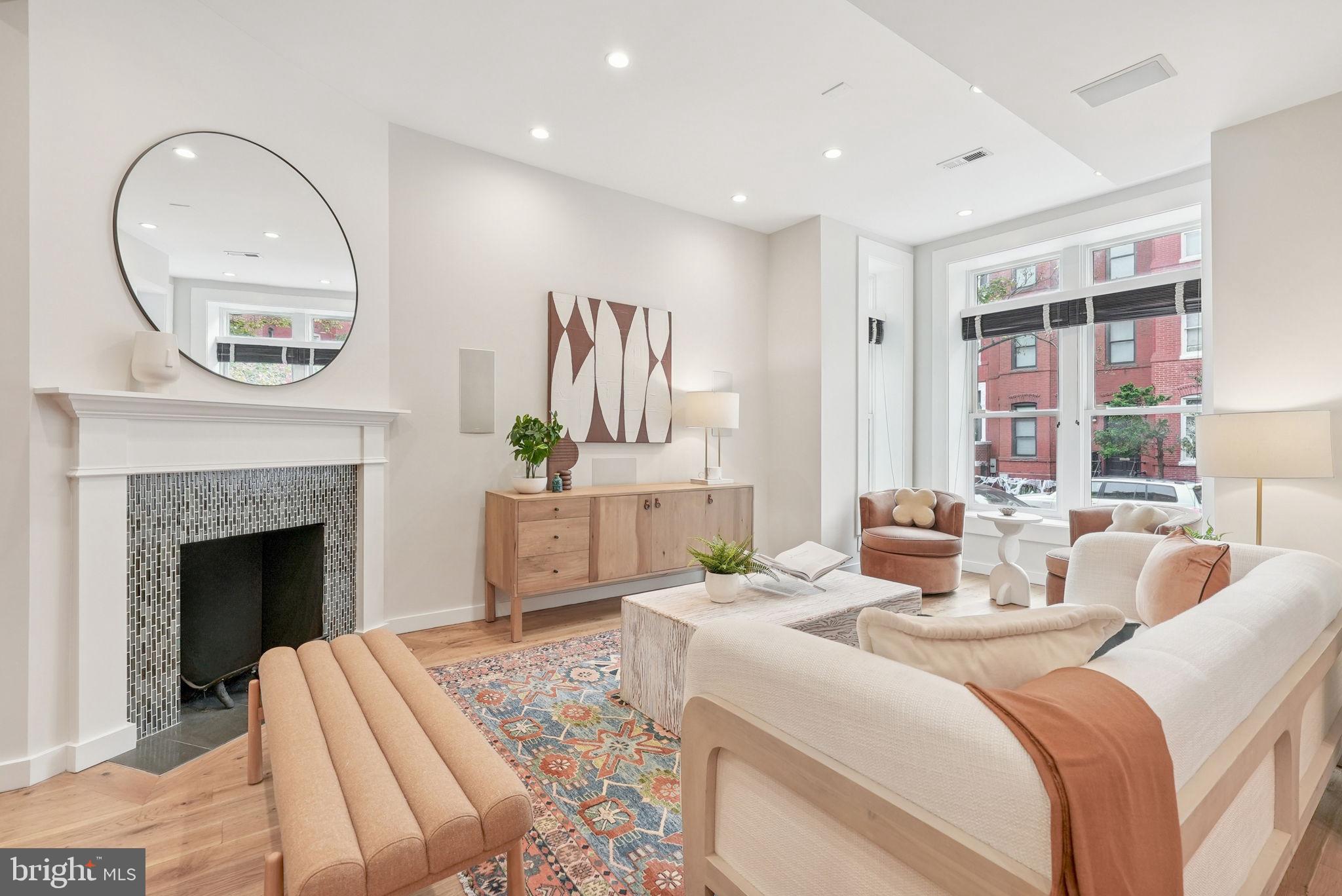 933 WESTMINSTER STREET NW