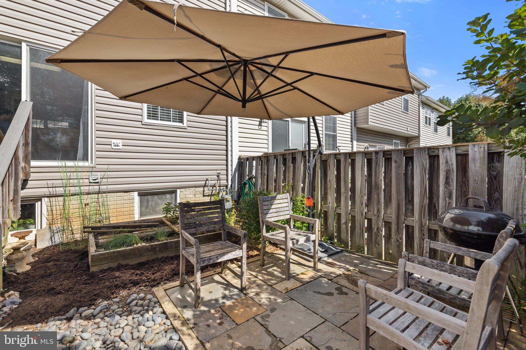 THE MEWS AT MENLOUGH - Residential