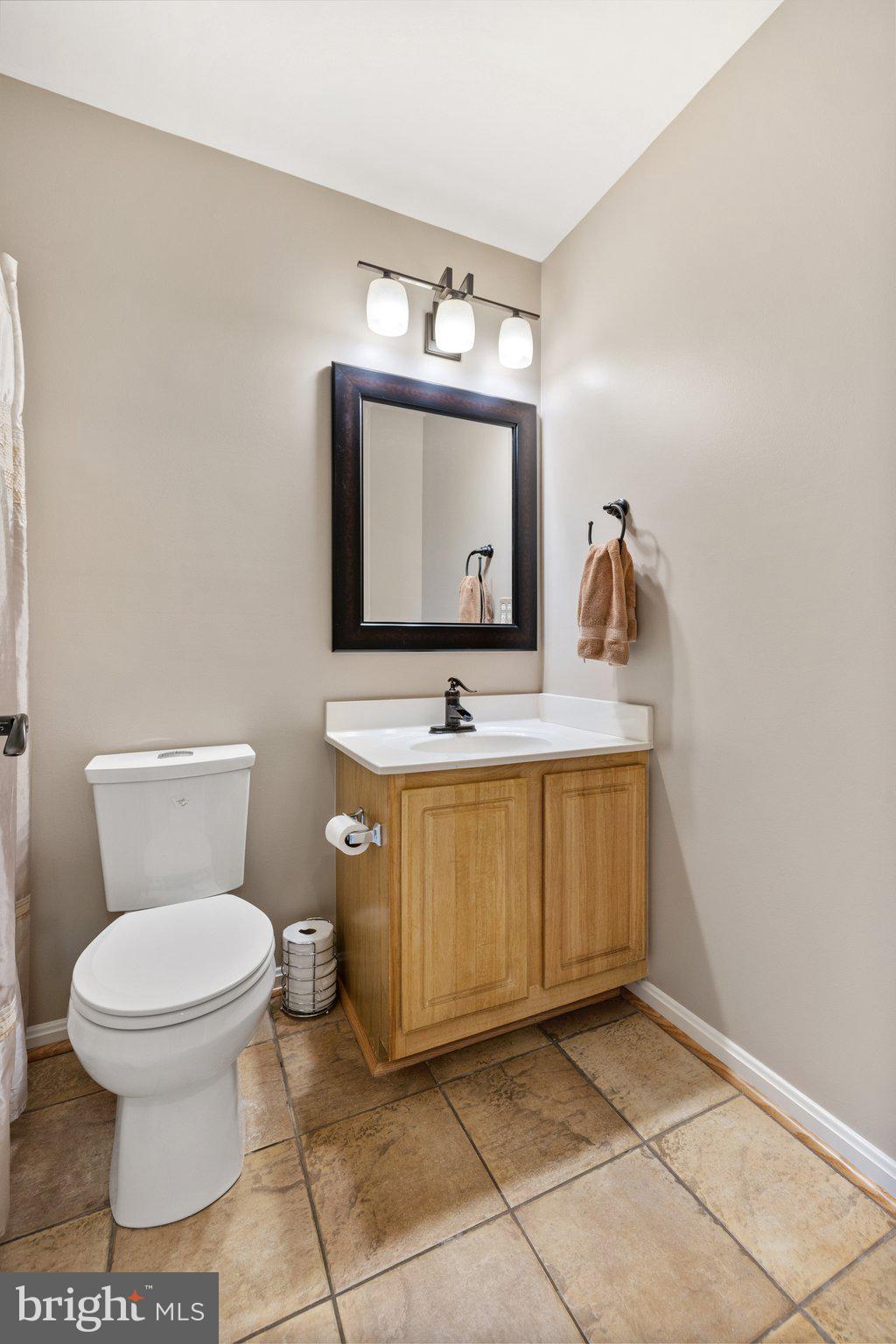 THE MEWS AT MENLOUGH - Residential