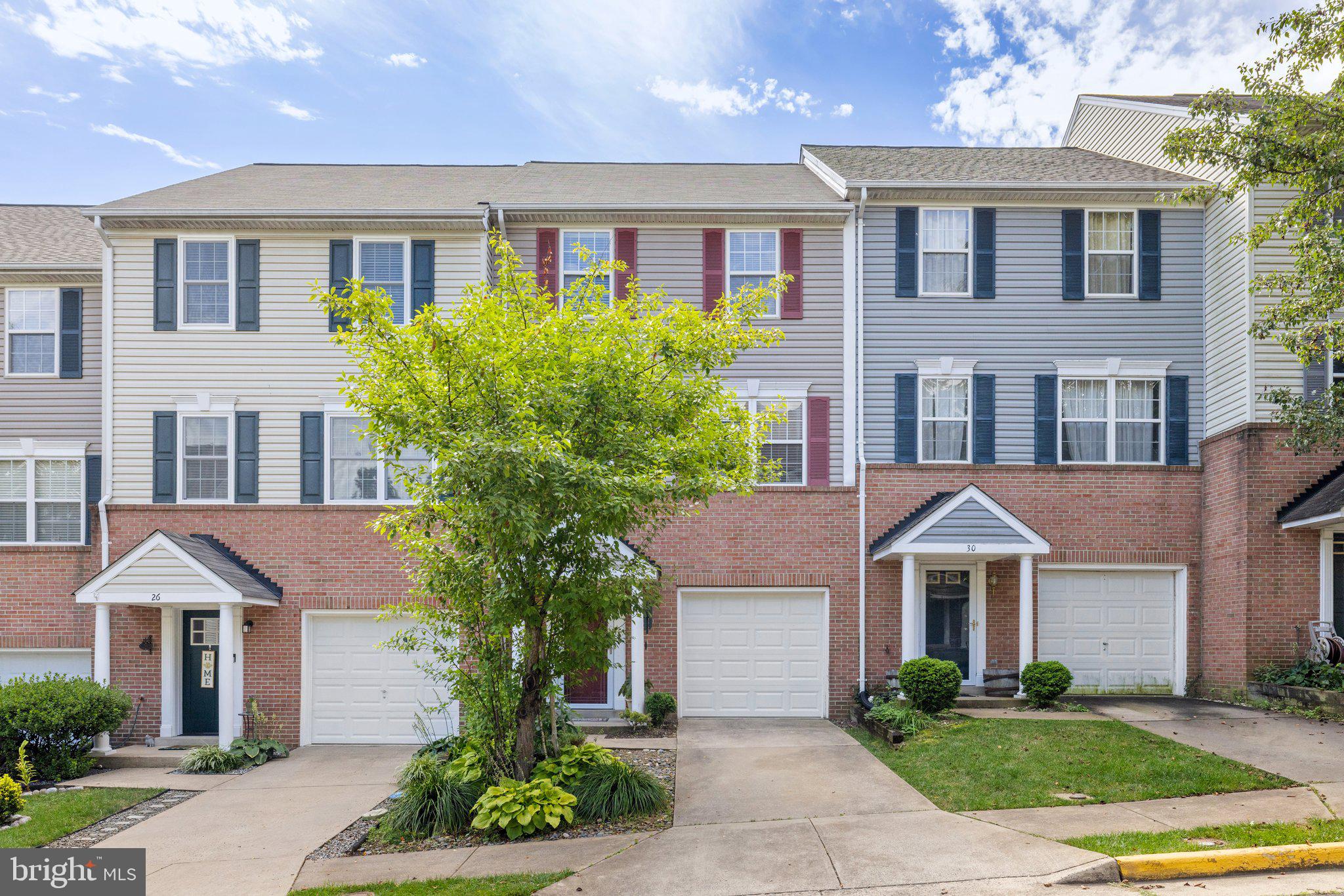 THE MEWS AT MENLOUGH - Residential