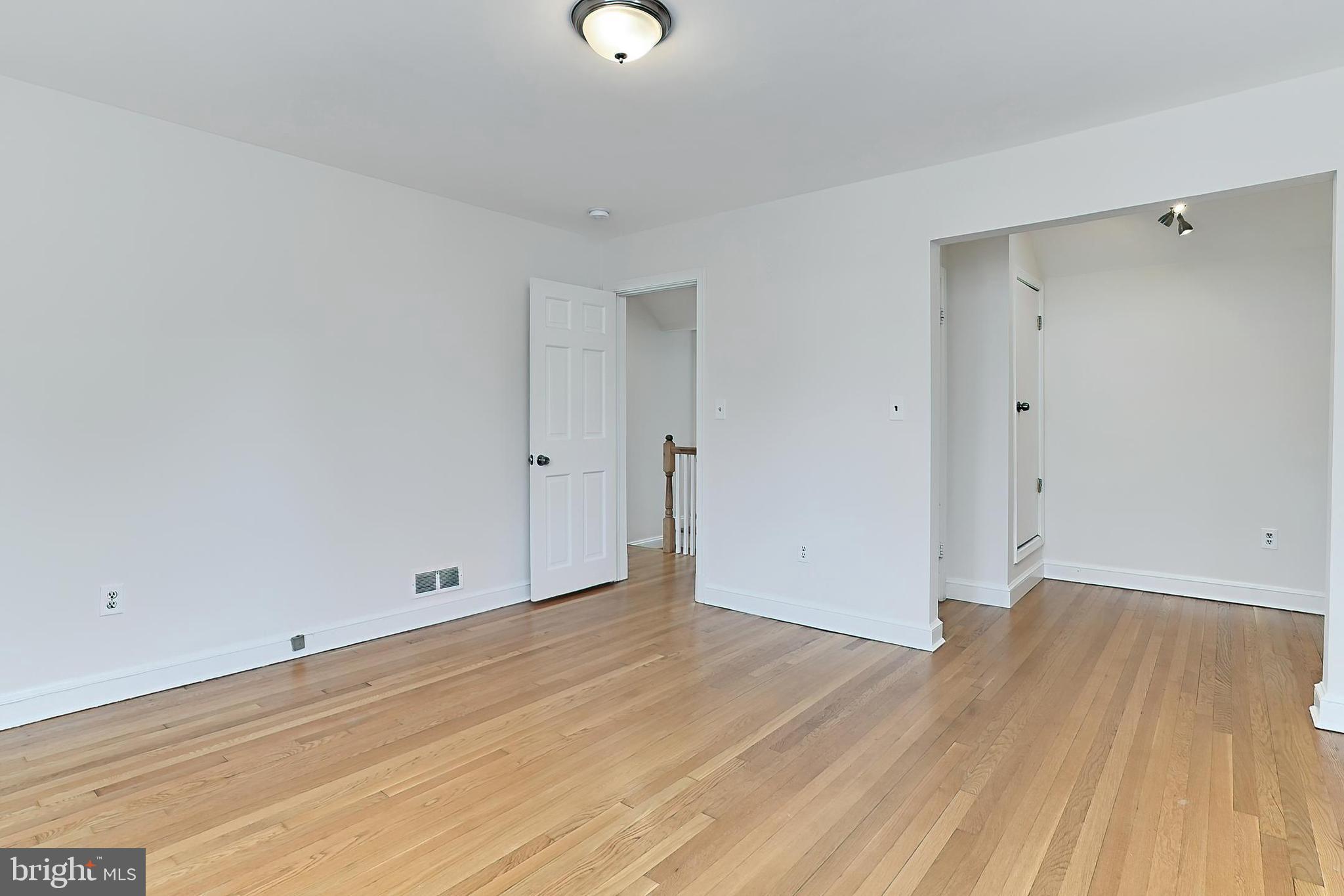 ARLINGTON FOREST - Residential