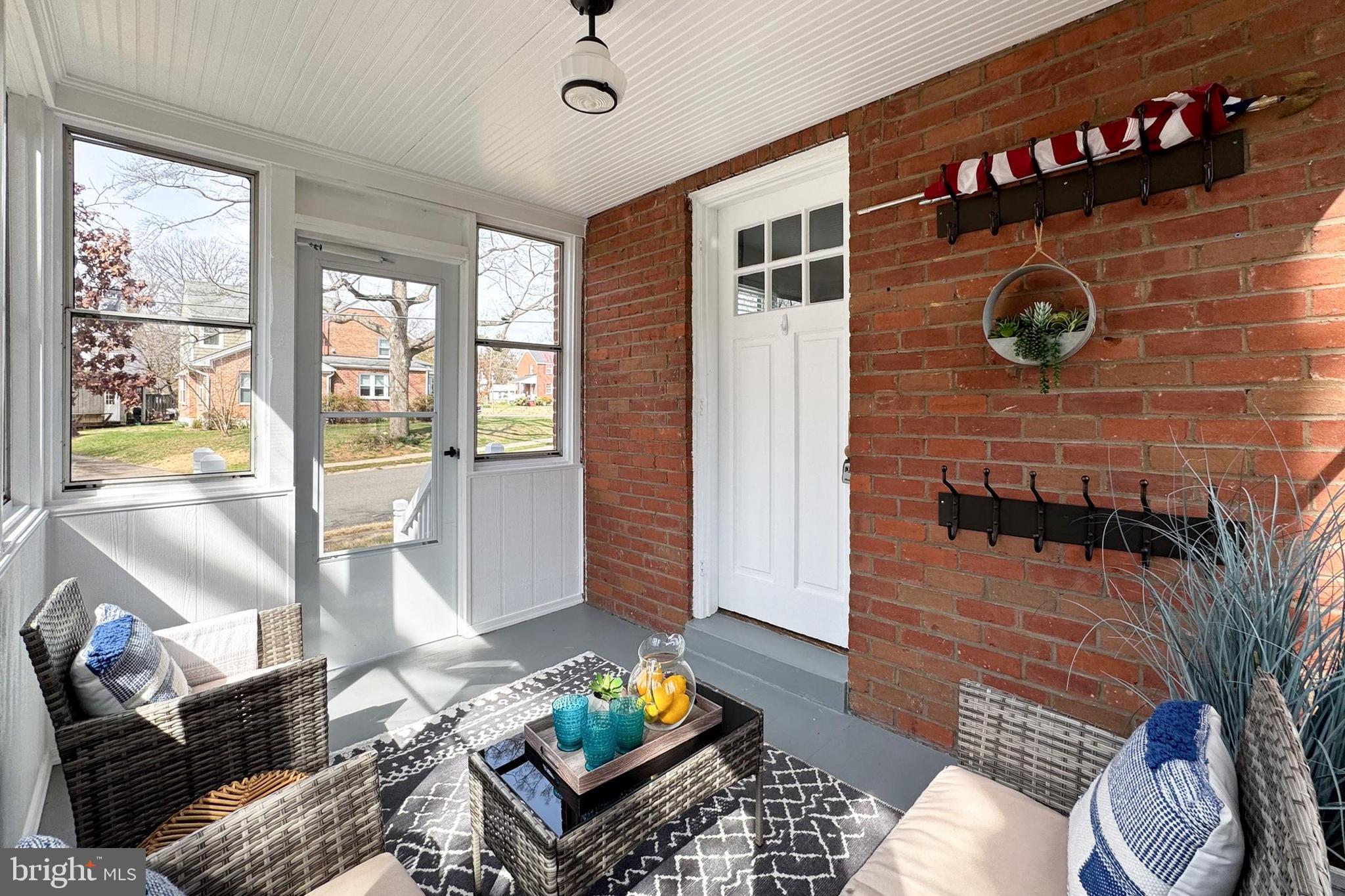 ARLINGTON FOREST - Residential