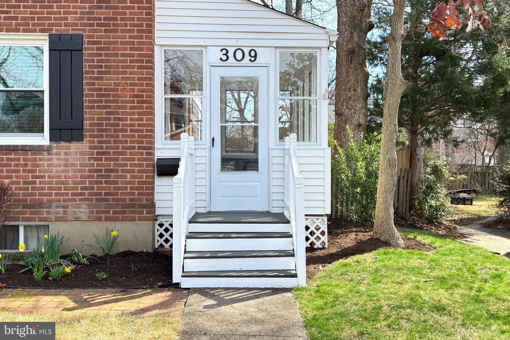 ARLINGTON FOREST - Residential