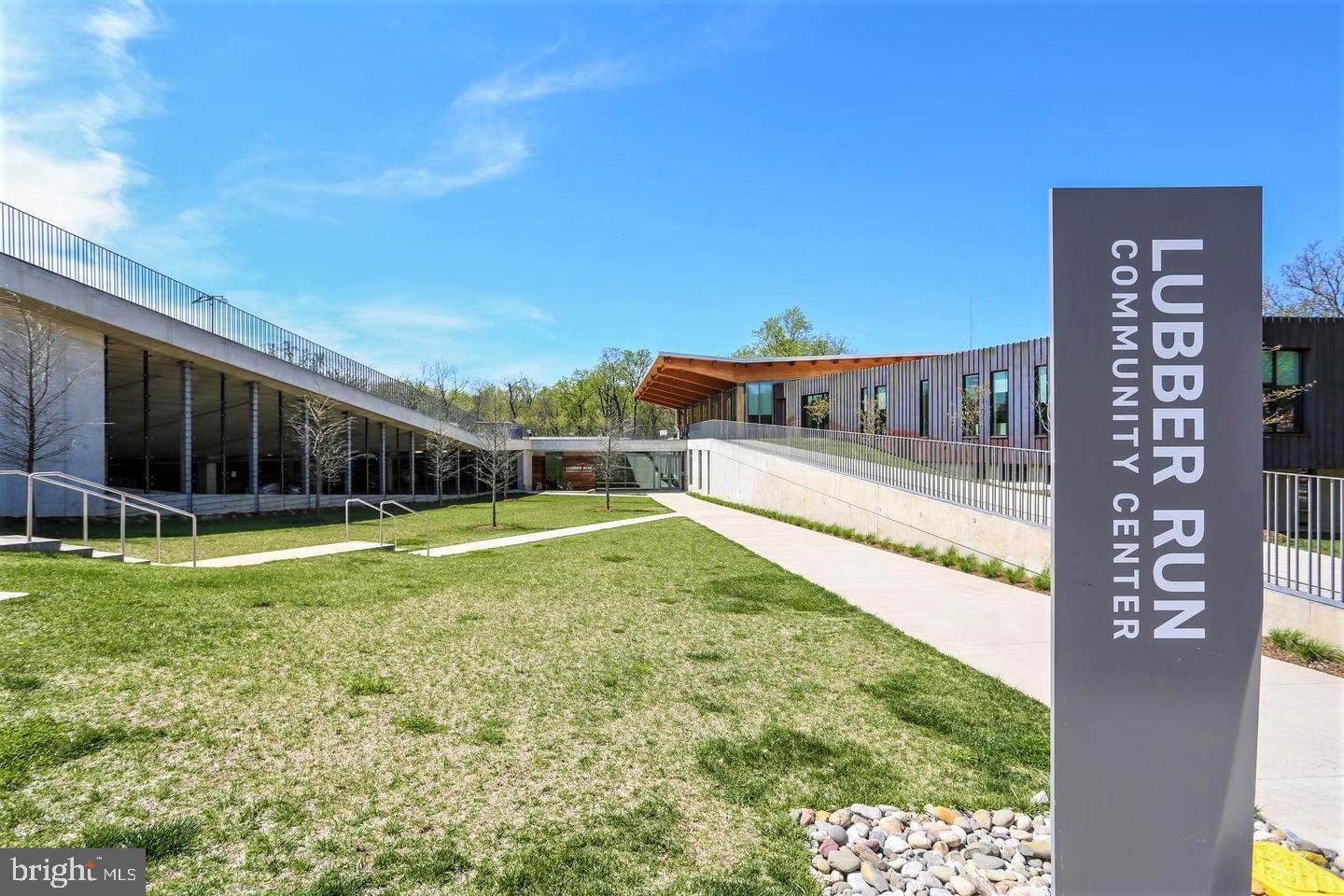 ARLINGTON FOREST - Residential