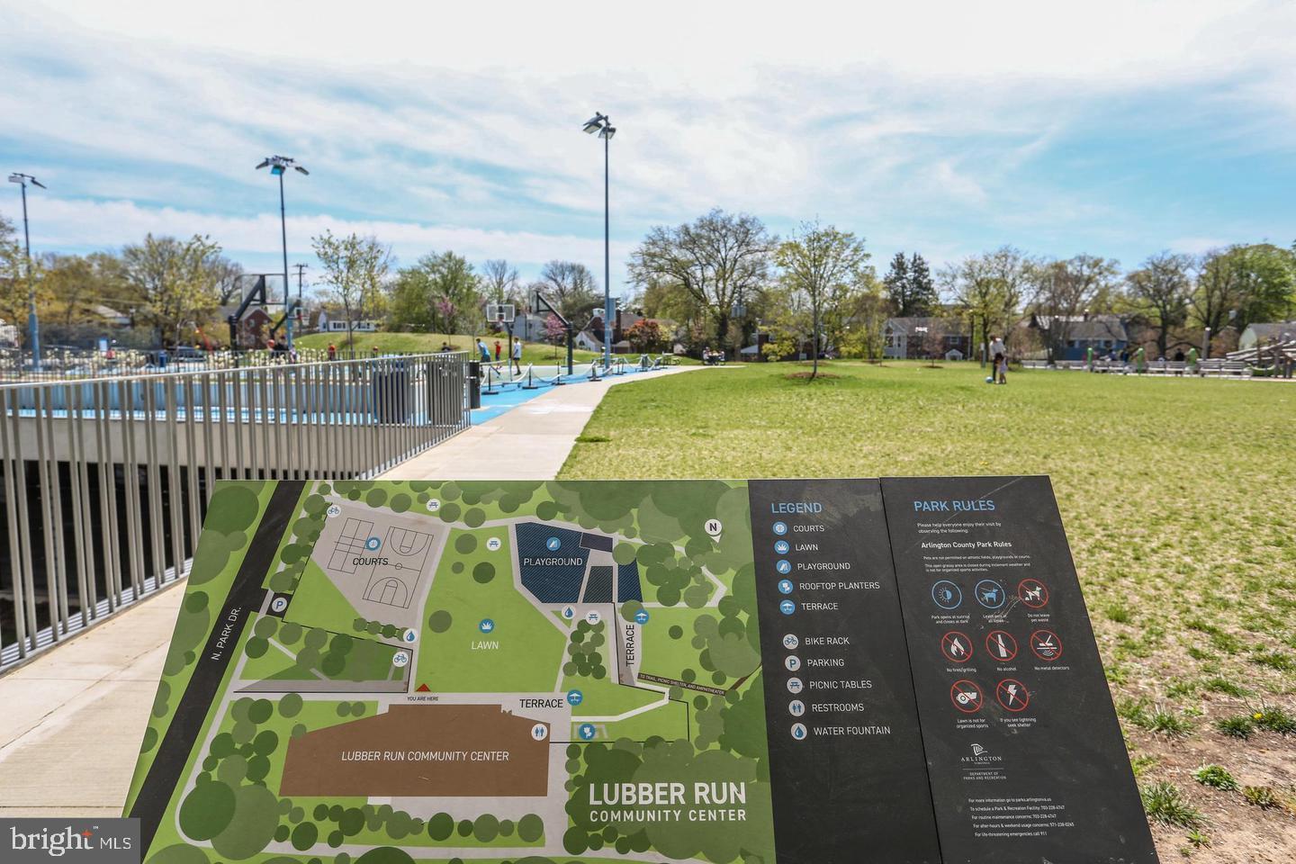 ARLINGTON FOREST - Residential