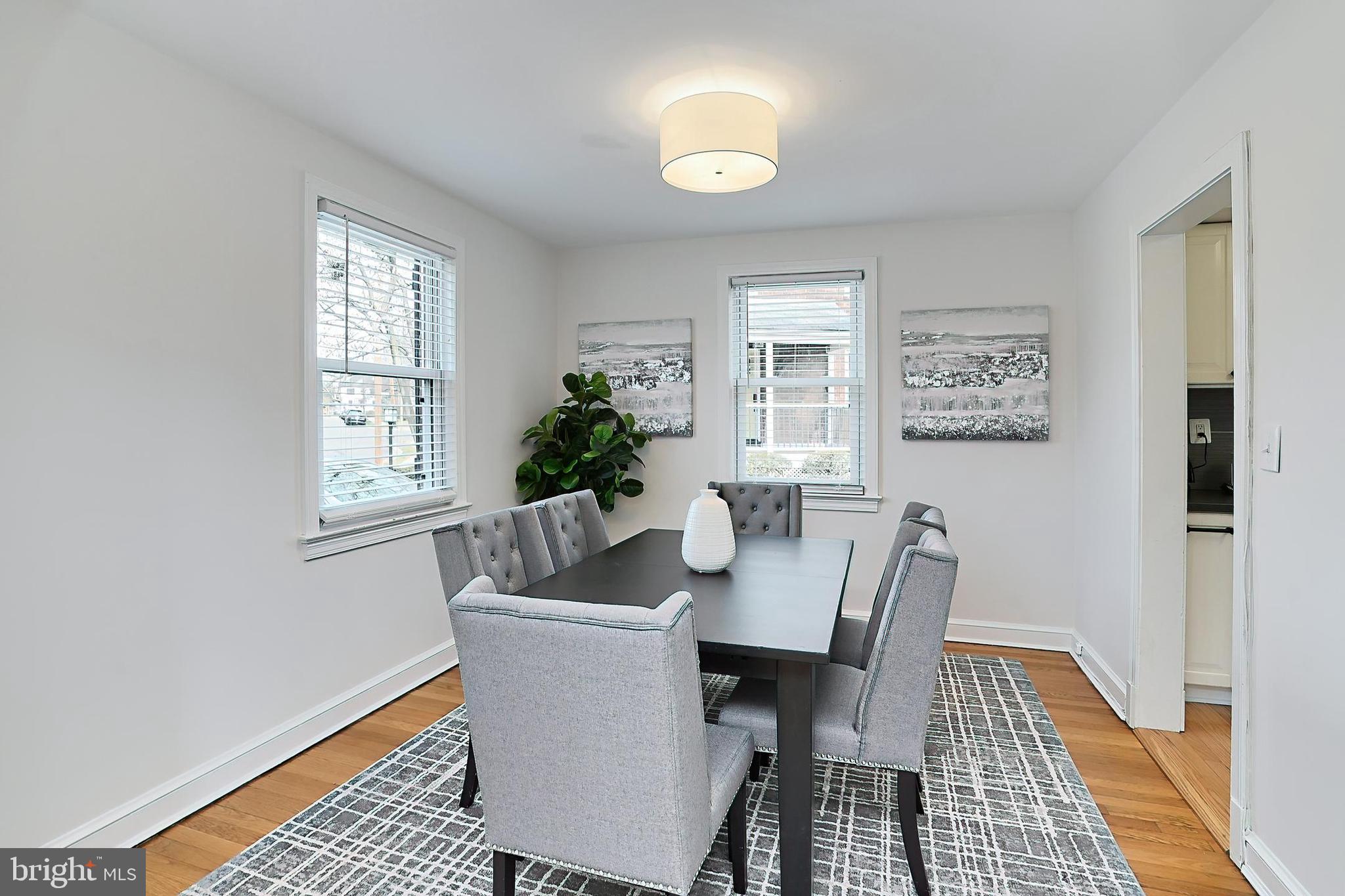 ARLINGTON FOREST - Residential