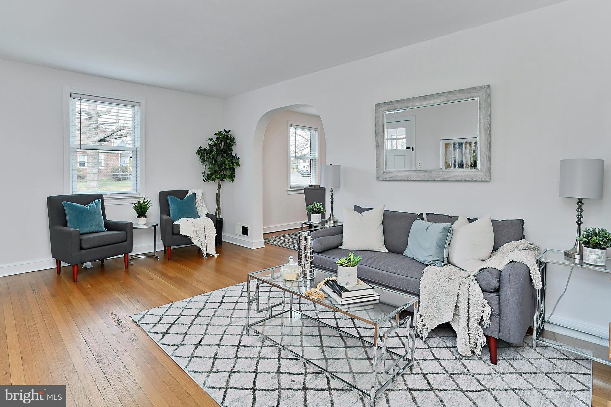 ARLINGTON FOREST - Residential