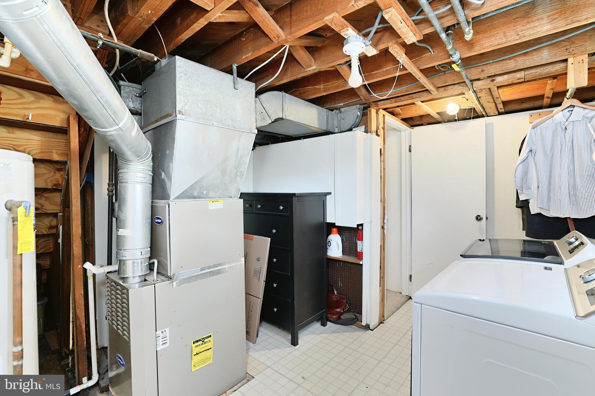 ARLINGTON FOREST - Residential