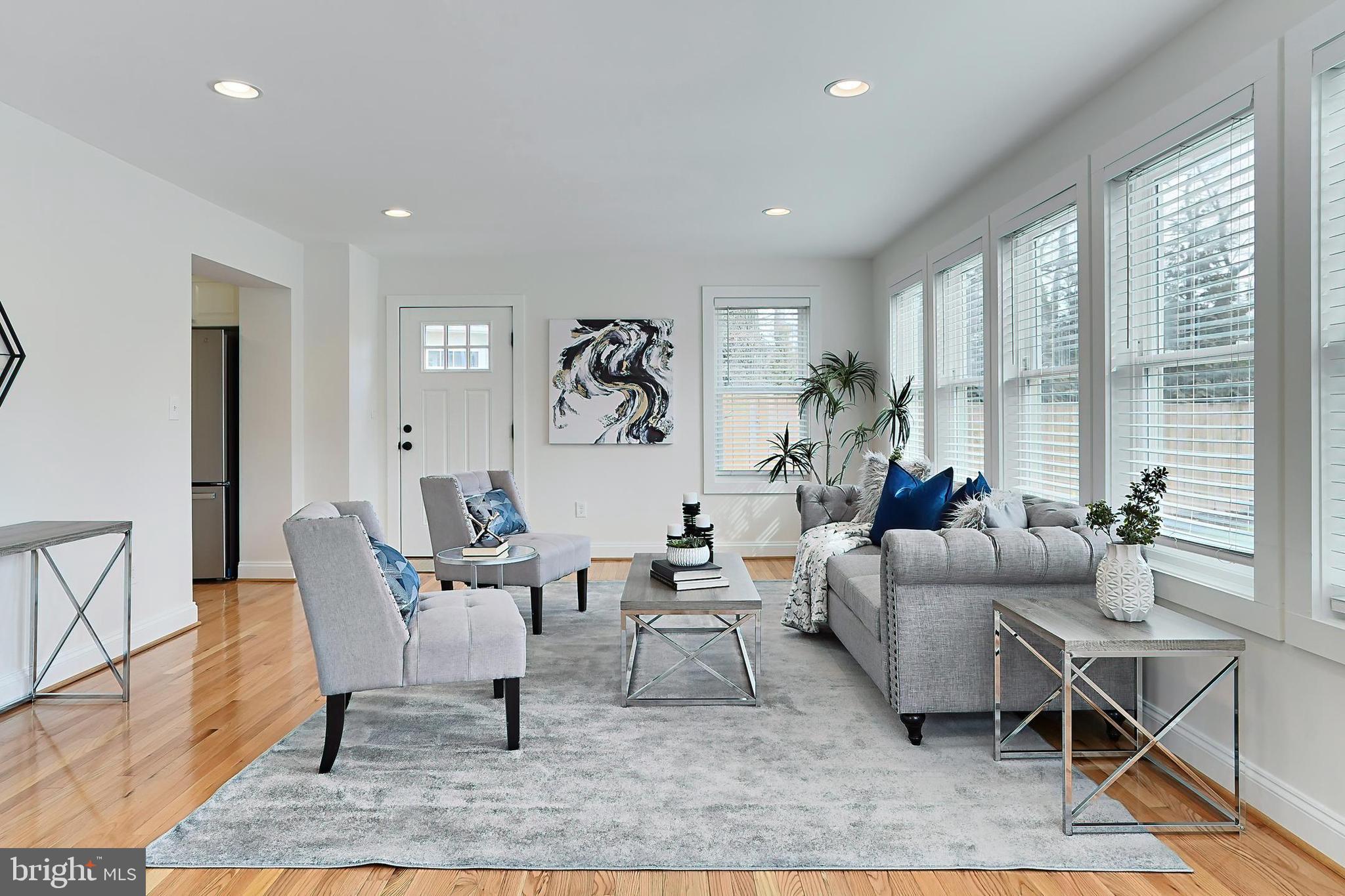 ARLINGTON FOREST - Residential