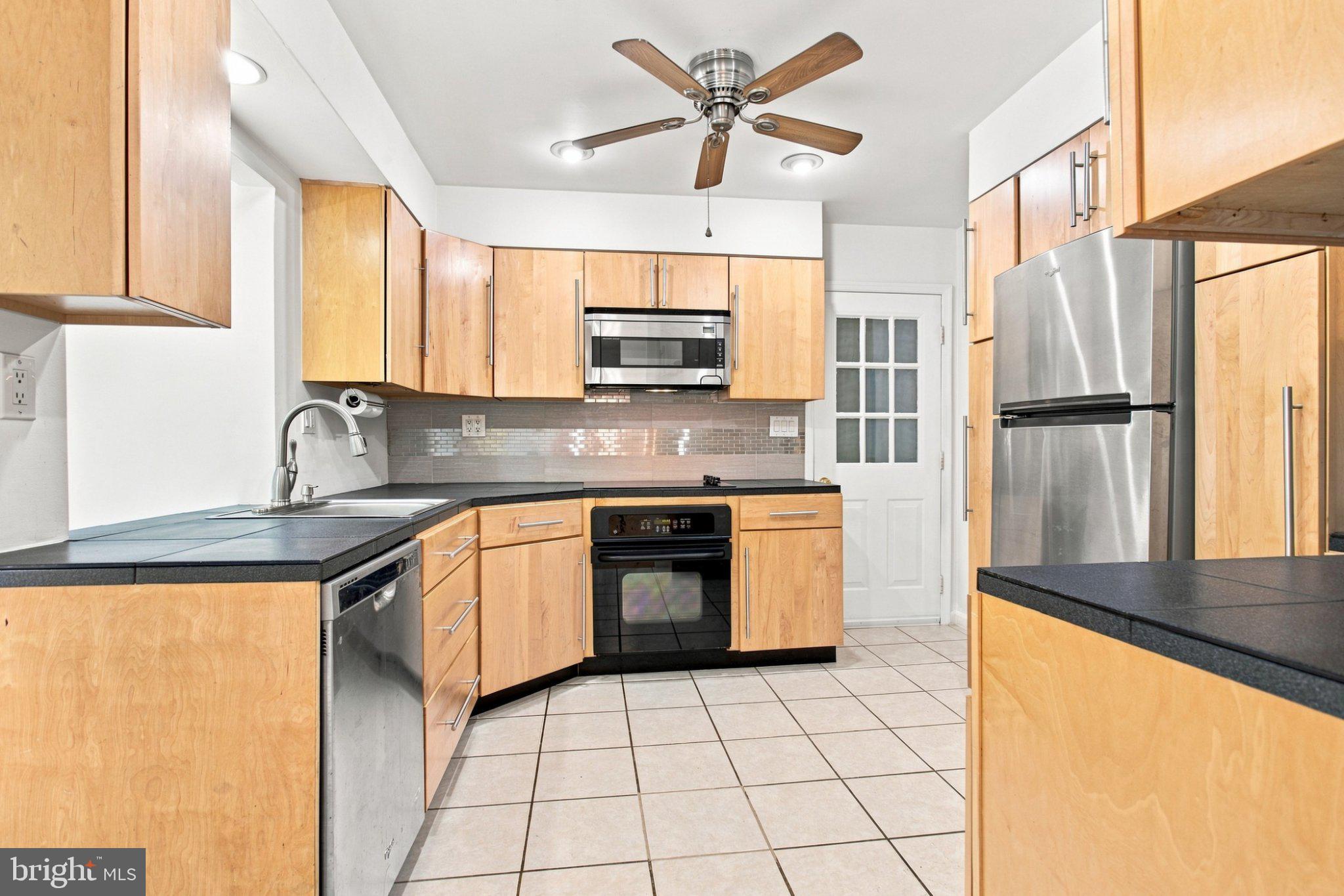 5538 HUCKLEBERRY DRIVE