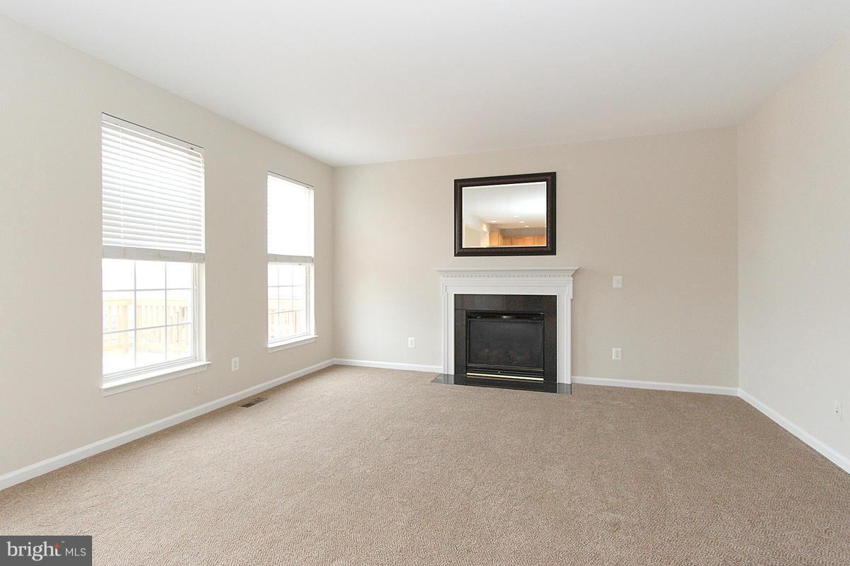 BRAEMAR/VILLAGES AT SAYBROOKE - Residential