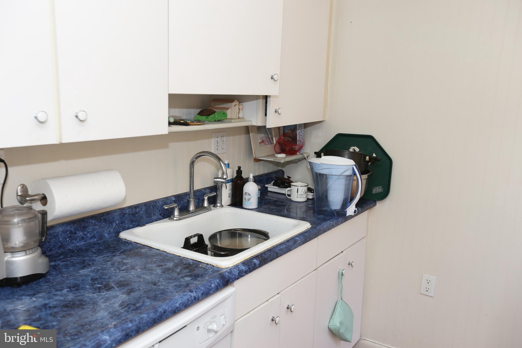 FEDERAL HILL HISTORIC DISTRICT - Residential Lease