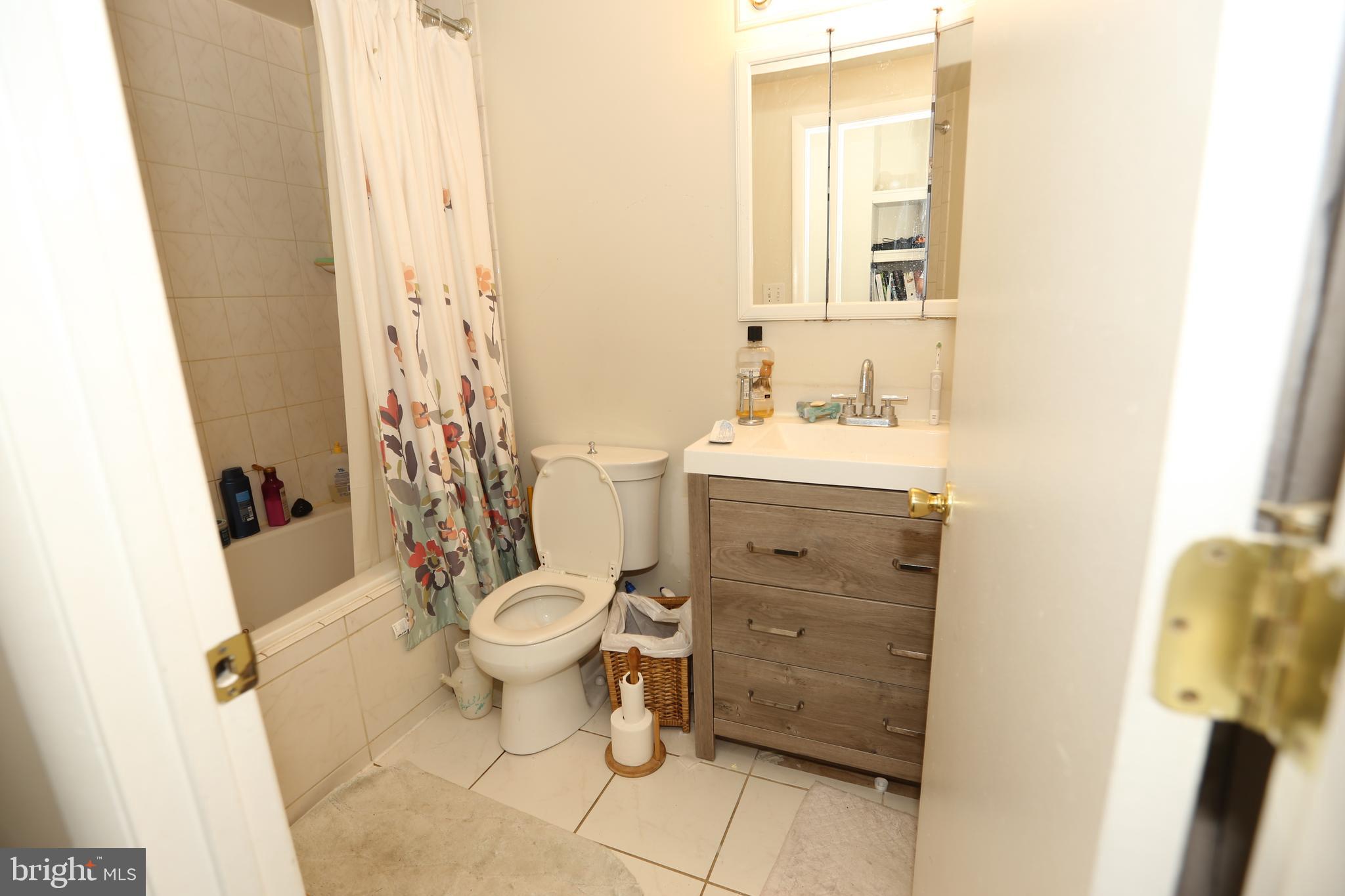 FEDERAL HILL HISTORIC DISTRICT - Residential Lease