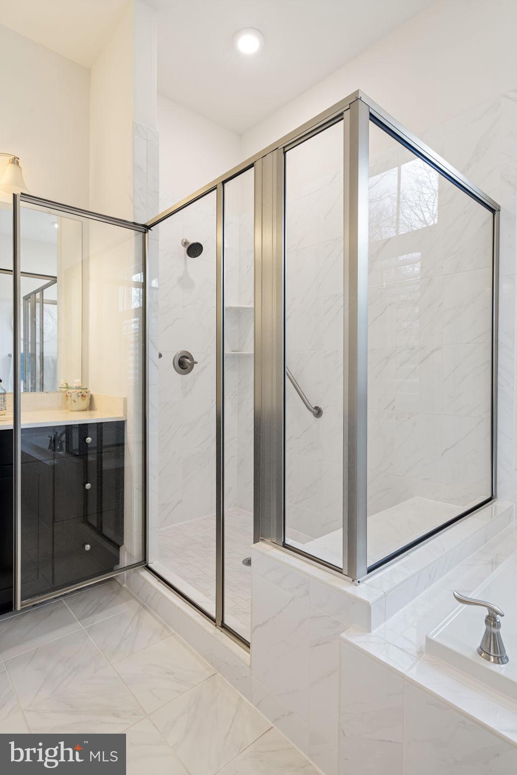 POTOMAC SHORES - Residential