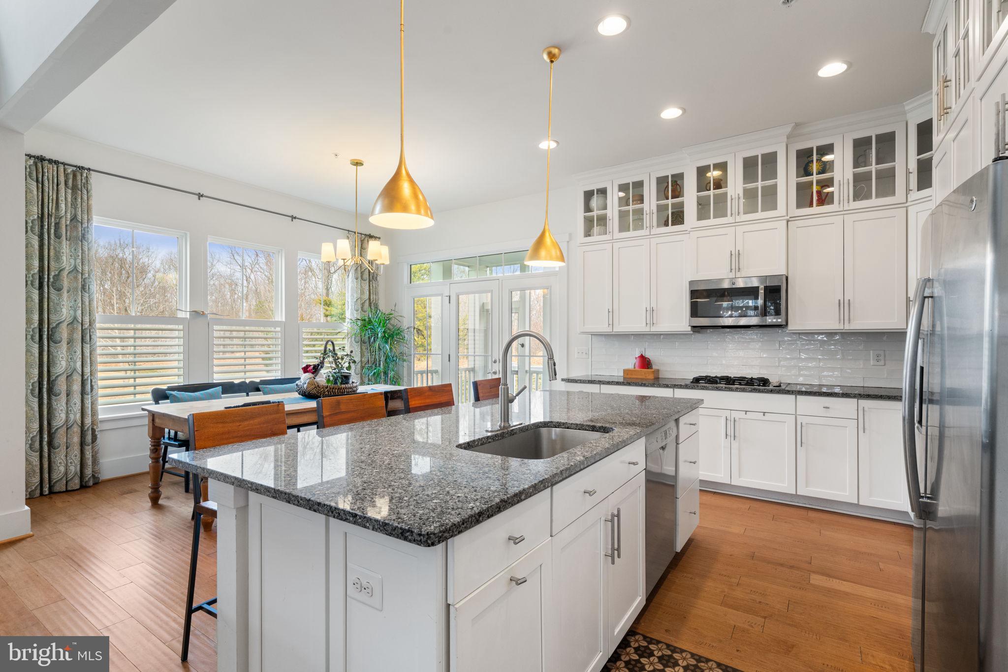 POTOMAC SHORES - Residential