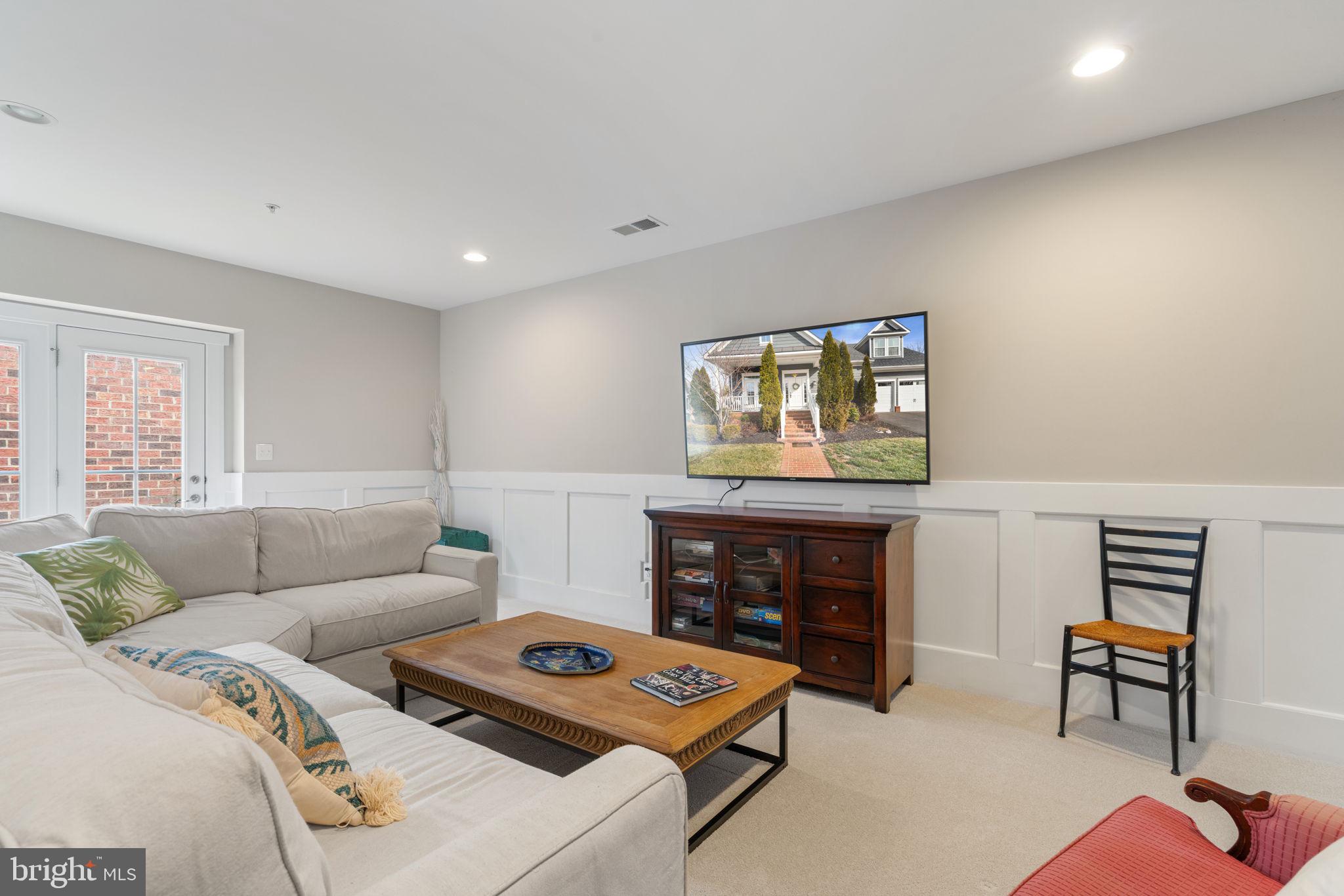 POTOMAC SHORES - Residential