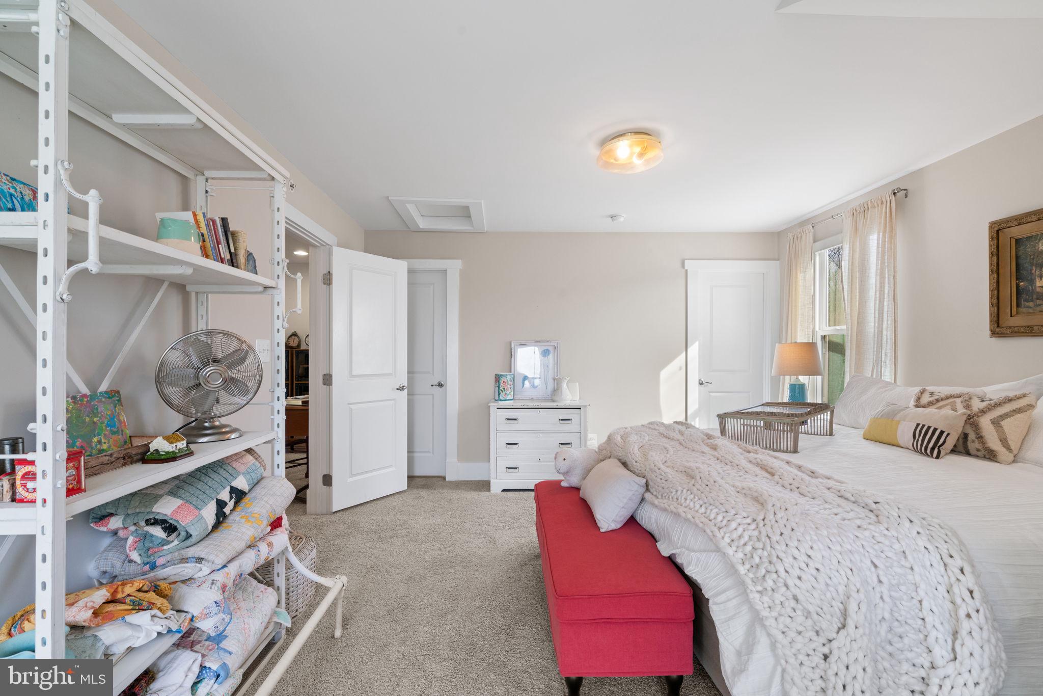 POTOMAC SHORES - Residential