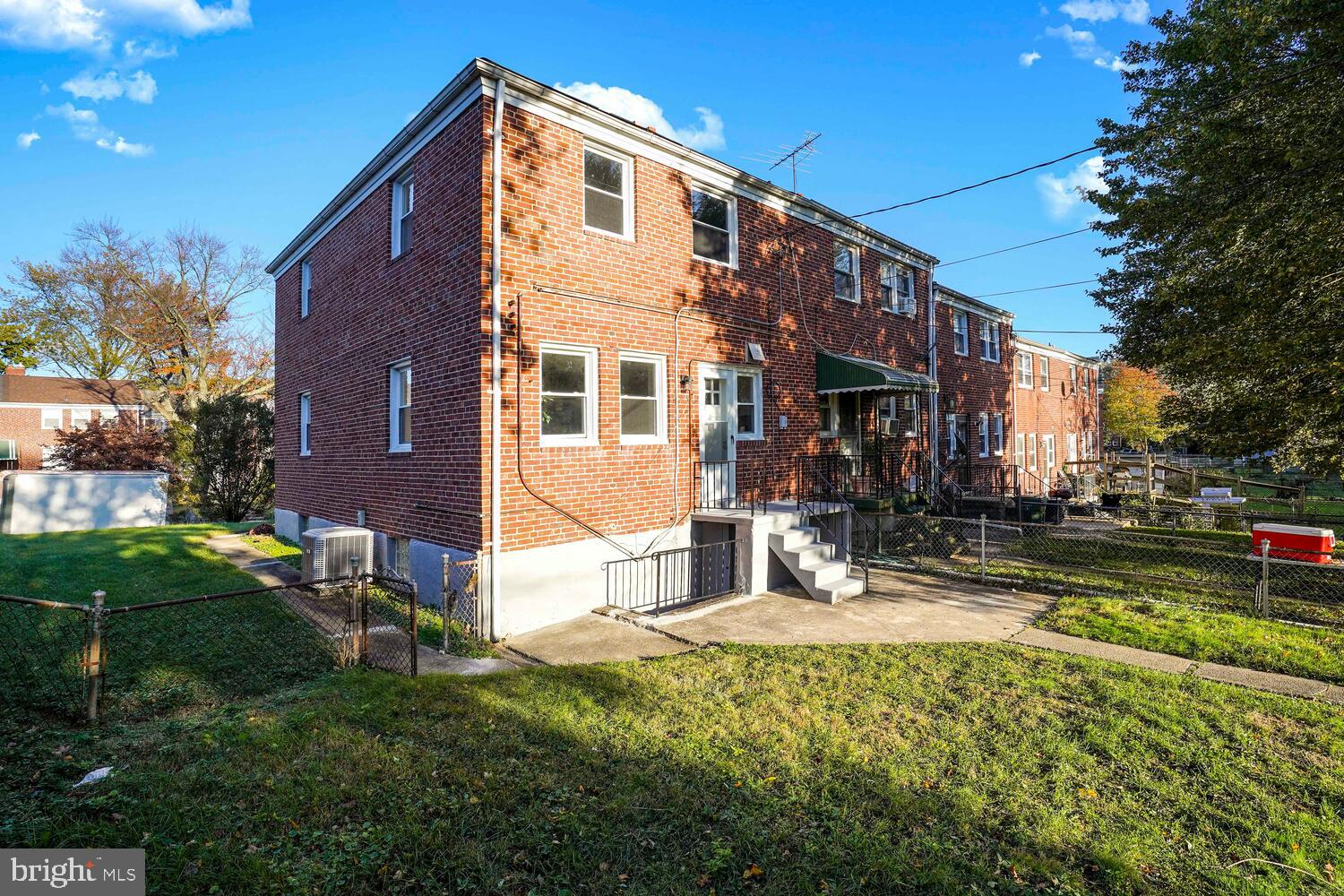 LOCH RAVEN - Residential