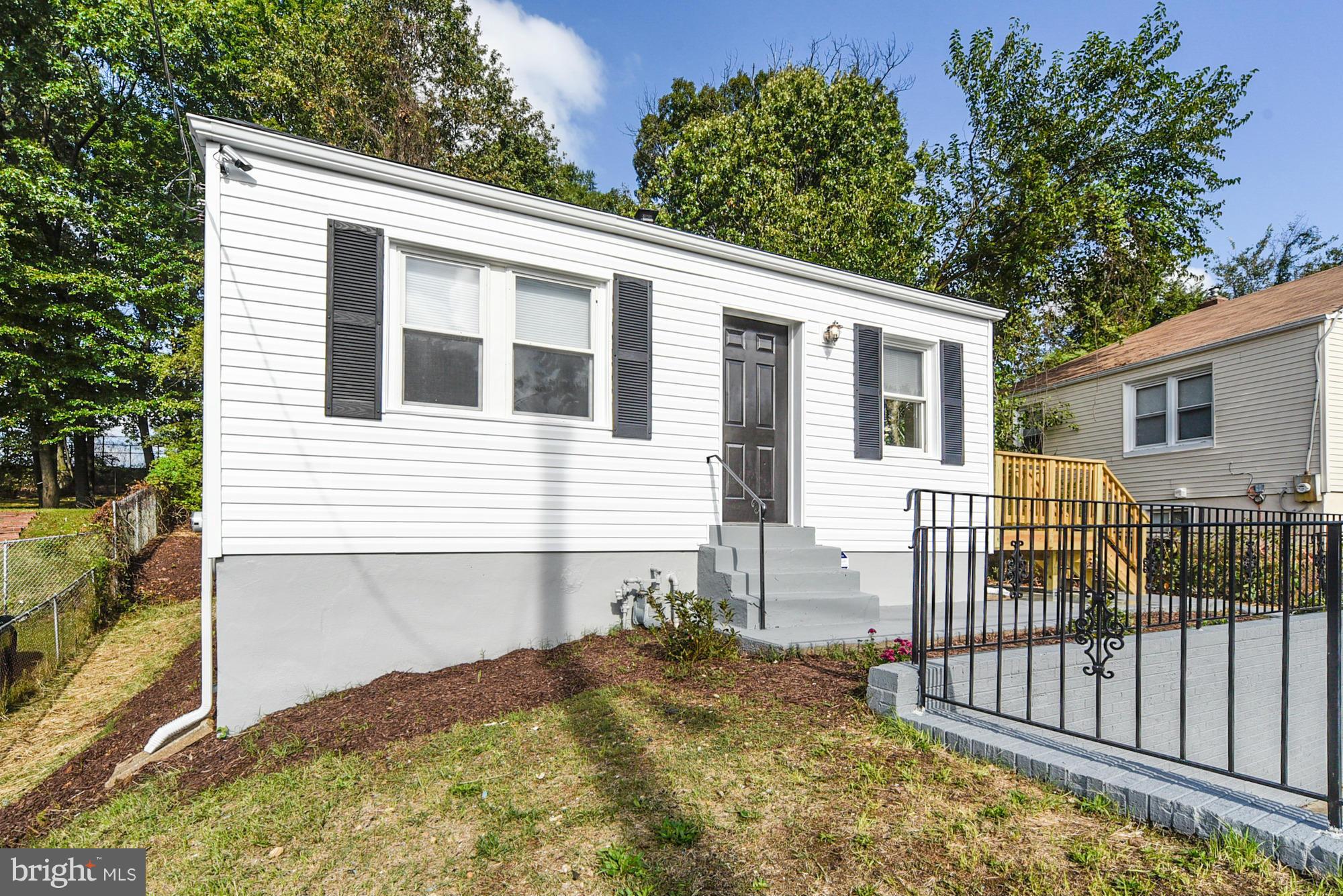 CHAPEL OAKS - Residential