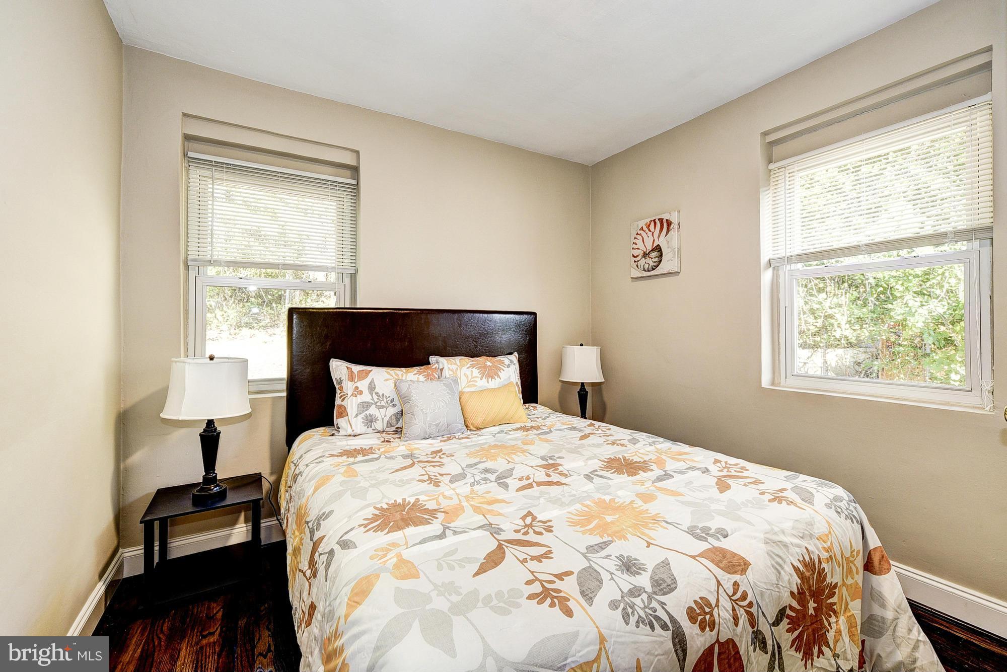 CHAPEL OAKS - Residential