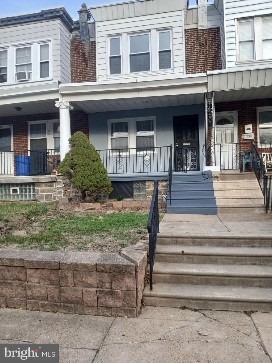 lg s/t, front lawn, open porch, updated t/o, recently painted t/o, new kitchen, new rugs, updated c/t bath,  large bedrooms, new thermo window t/o, large l/r c/t floors, large dining room c/t floors, new kitchen floor,
steel security doors rear and front, steel doors front and rear, rear patio,  rear yard detached garage semi 
finished basement, laundry hook up ,  1/4 bath move in condition nice block