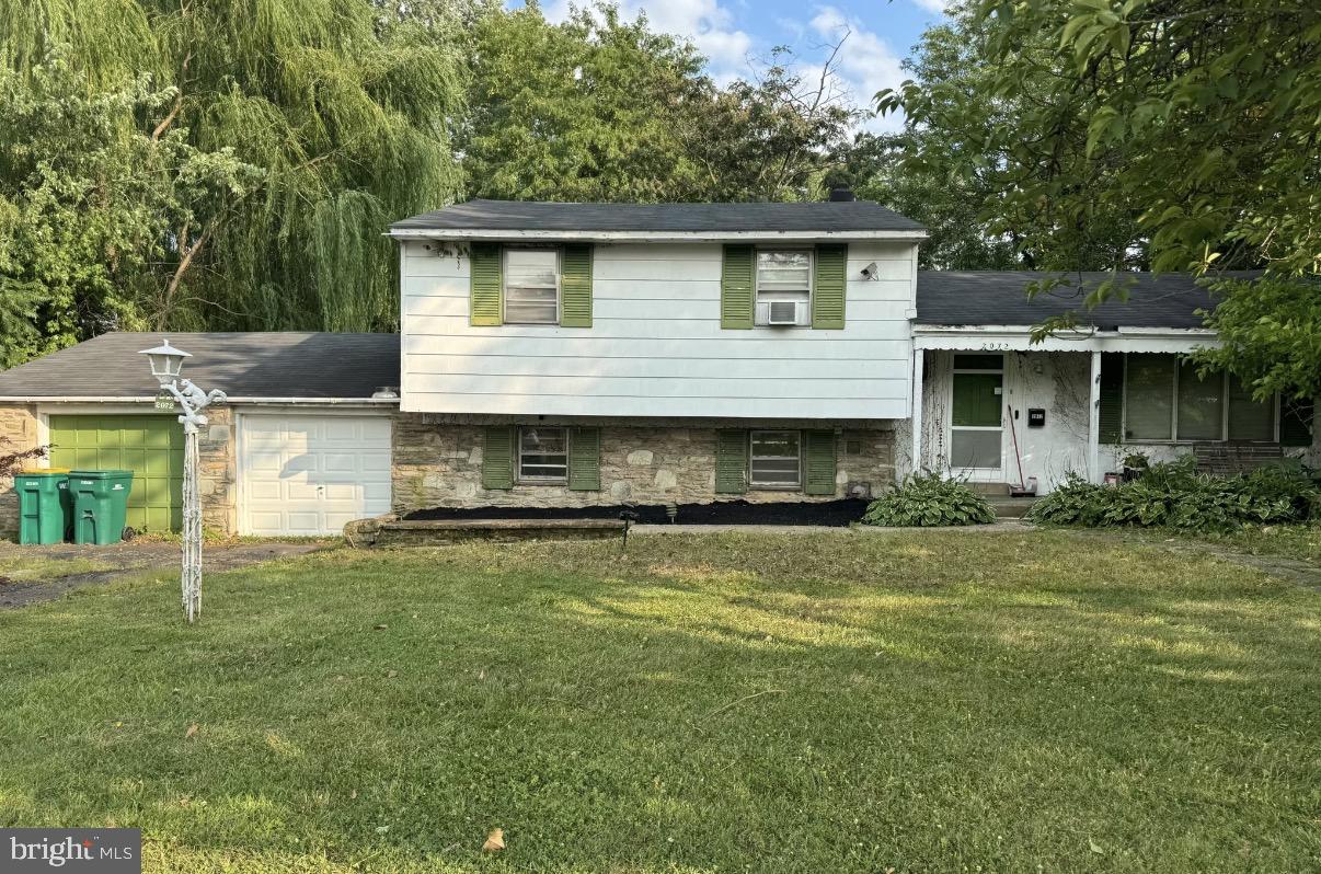2072 HANSELL DRIVE