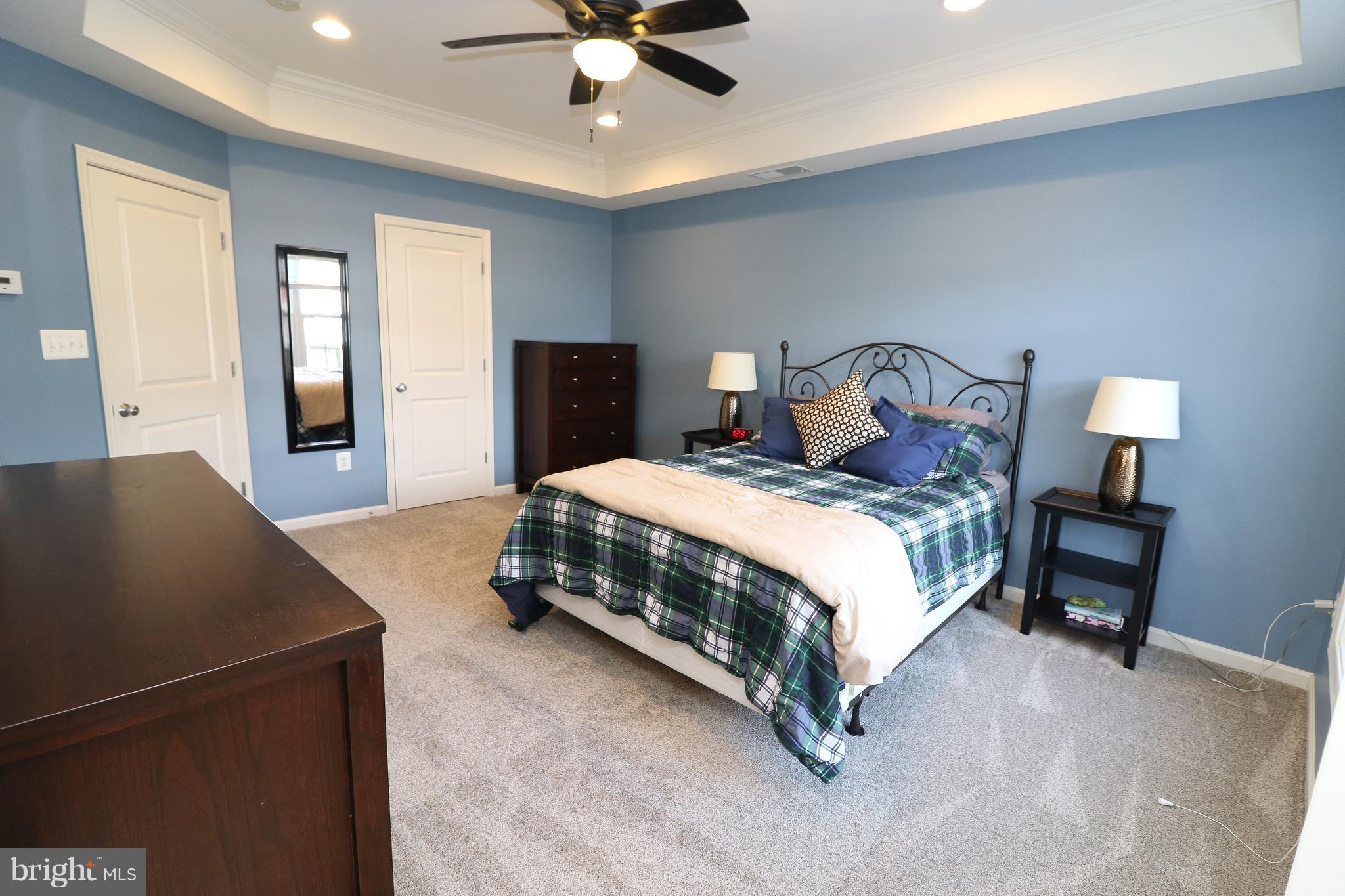 STRATSHIRE CROSSING - Residential