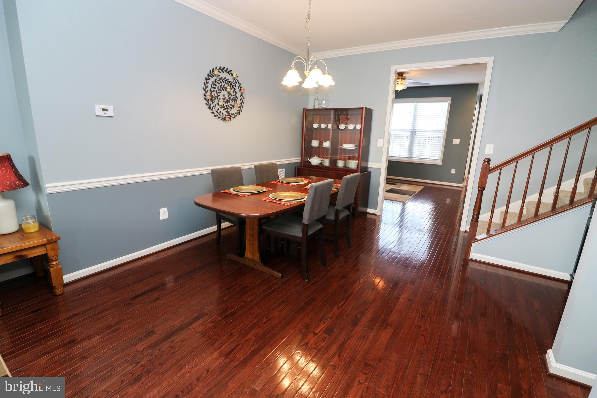 STRATSHIRE CROSSING - Residential